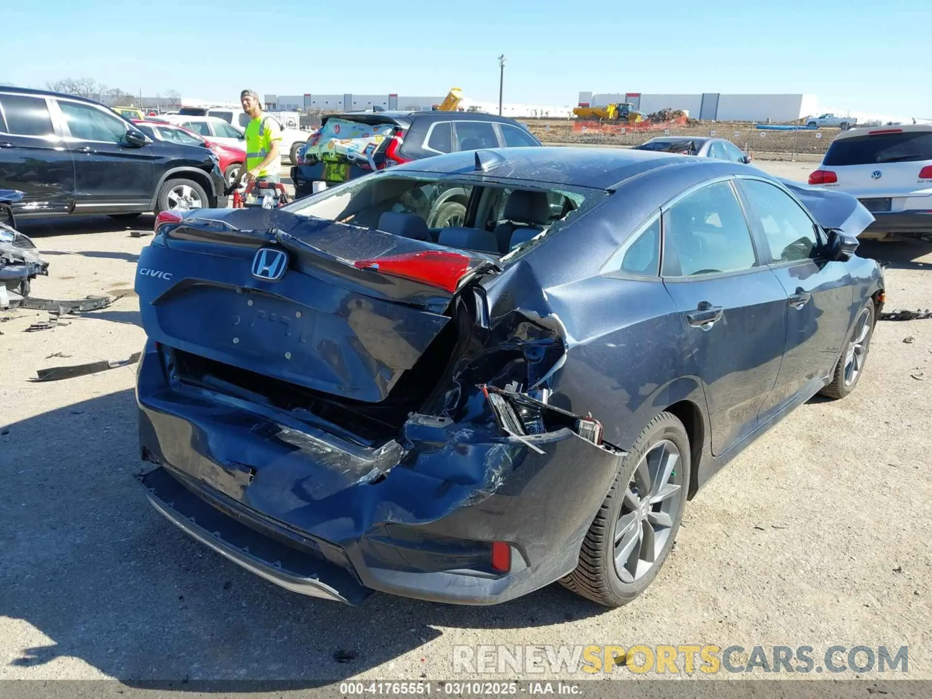 4 Photograph of a damaged car JHMFC1F31KX005256 HONDA CIVIC 2019