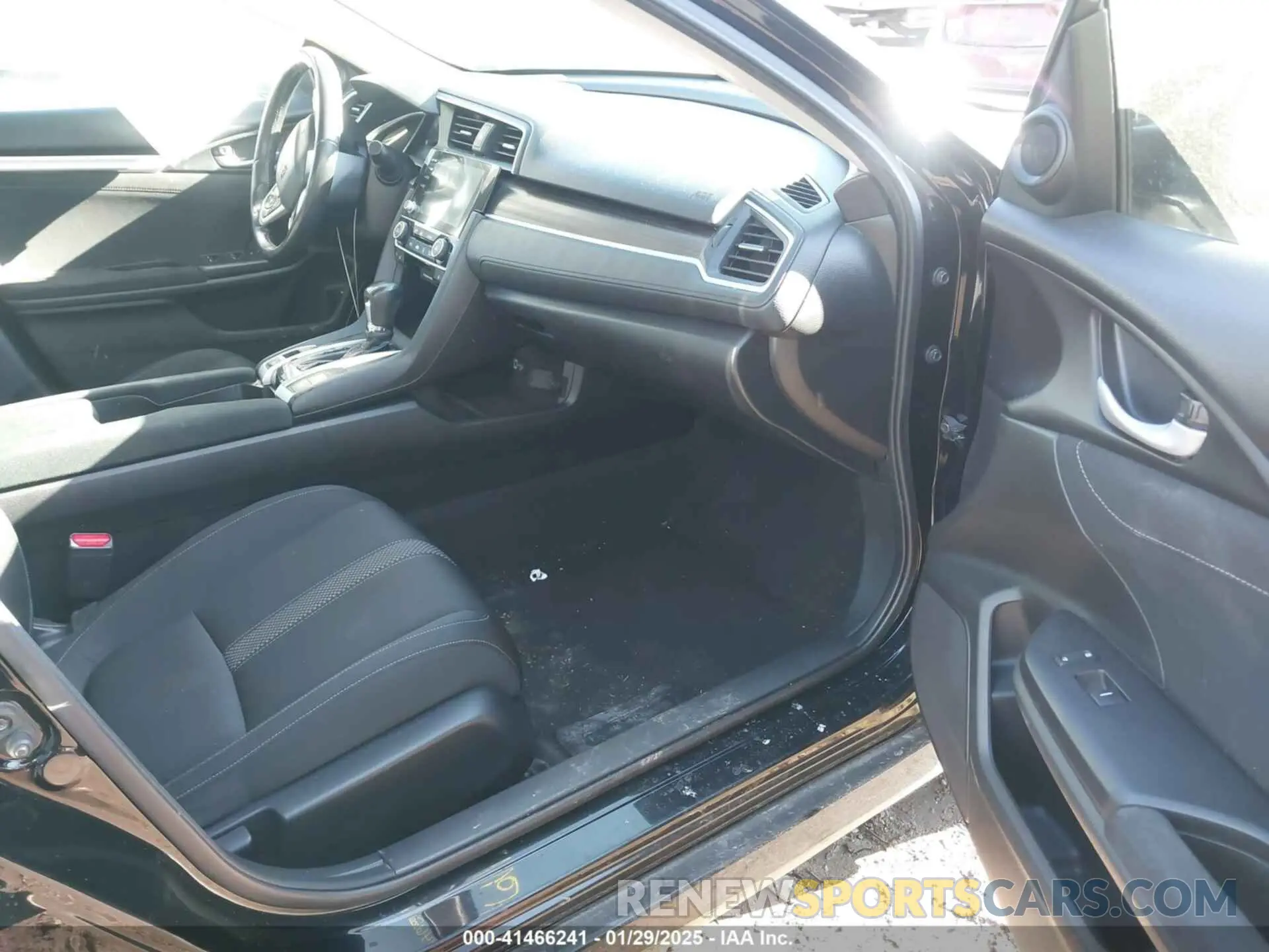 5 Photograph of a damaged car JHMFC1F31KX007184 HONDA CIVIC 2019