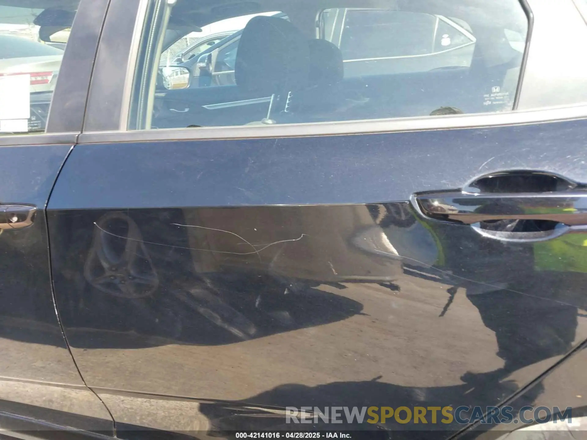 18 Photograph of a damaged car JHMFC1F32KX006092 HONDA CIVIC 2019
