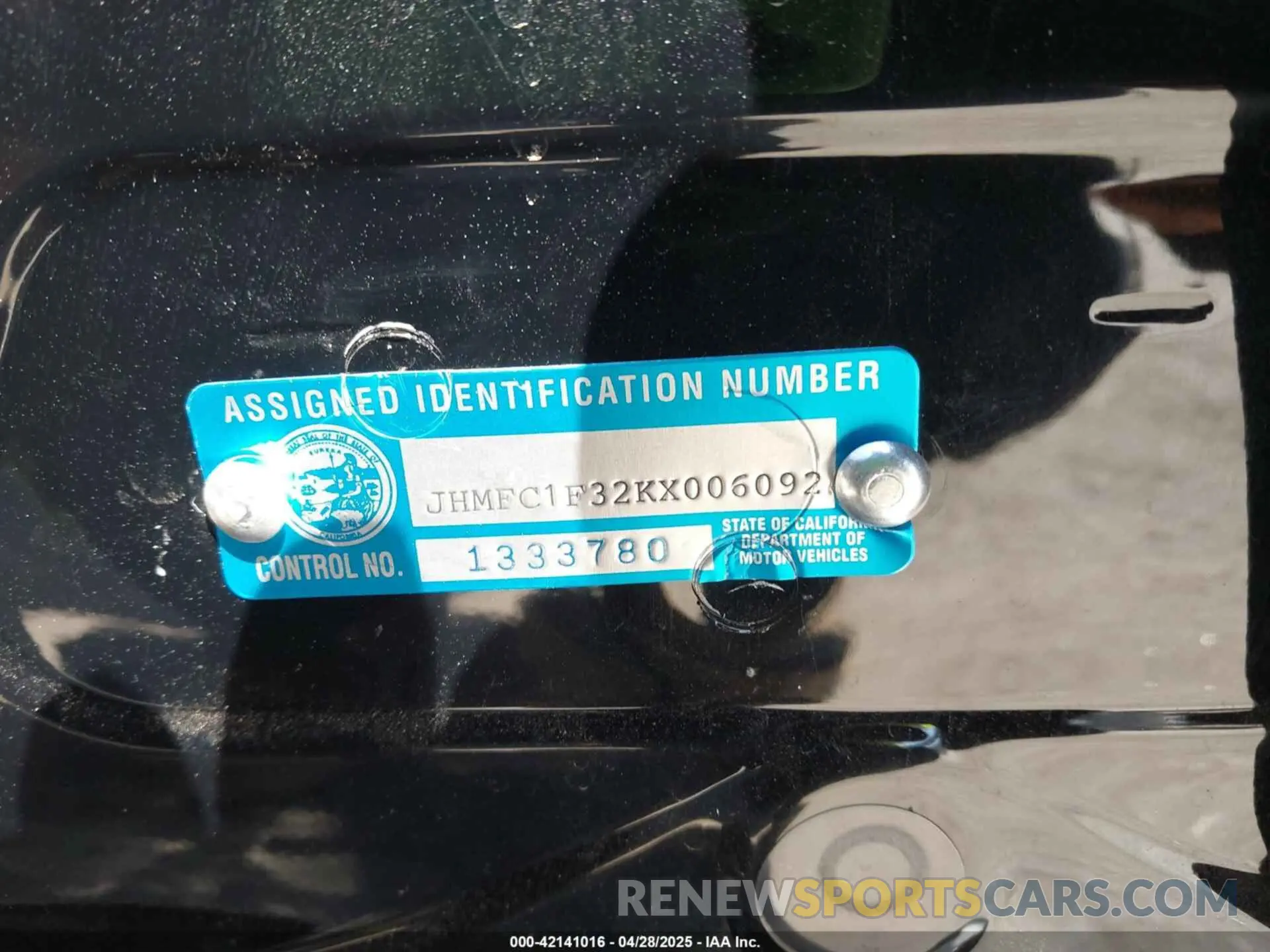 9 Photograph of a damaged car JHMFC1F32KX006092 HONDA CIVIC 2019