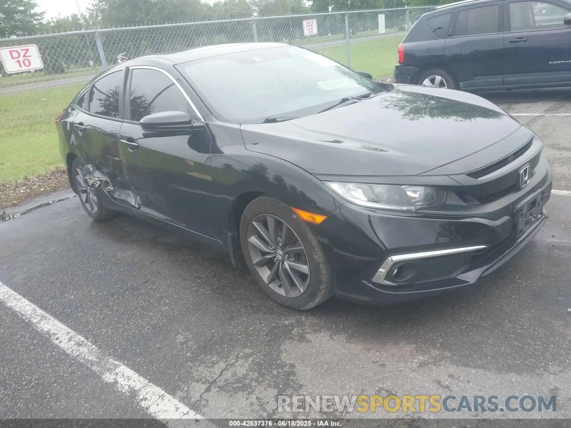 1 Photograph of a damaged car JHMFC1F78KX004270 HONDA CIVIC 2019
