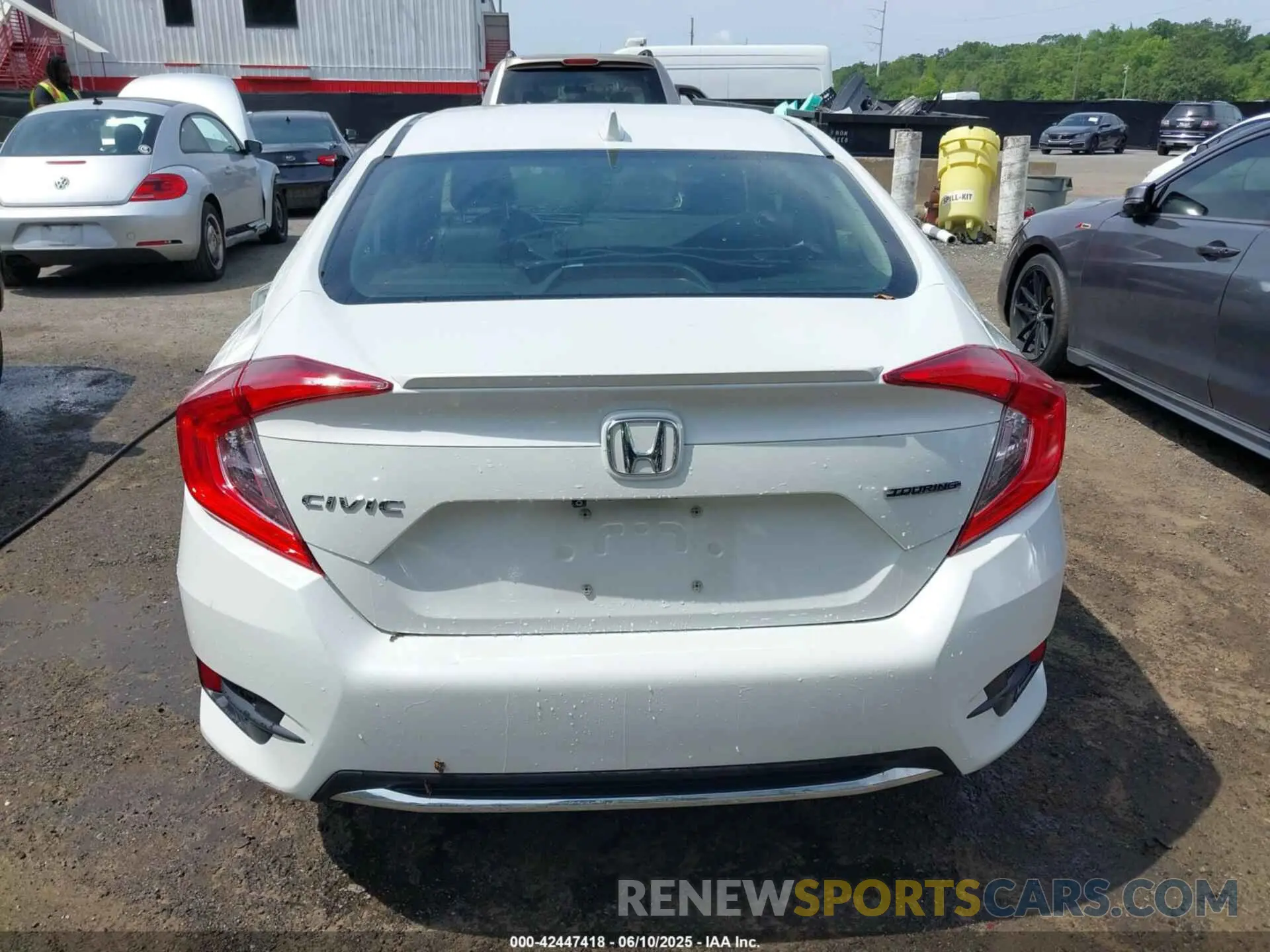17 Photograph of a damaged car JHMFC1F98KX013097 HONDA CIVIC 2019