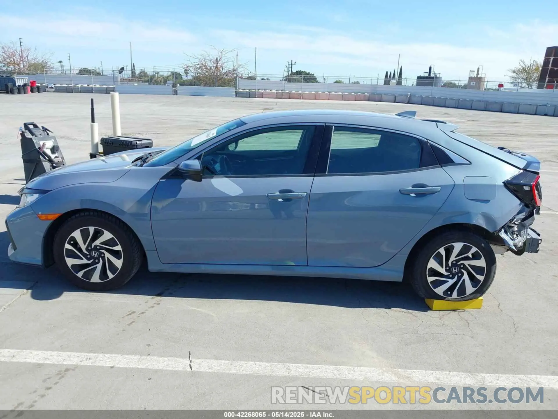 15 Photograph of a damaged car SHHFK7H32KU217449 HONDA CIVIC 2019