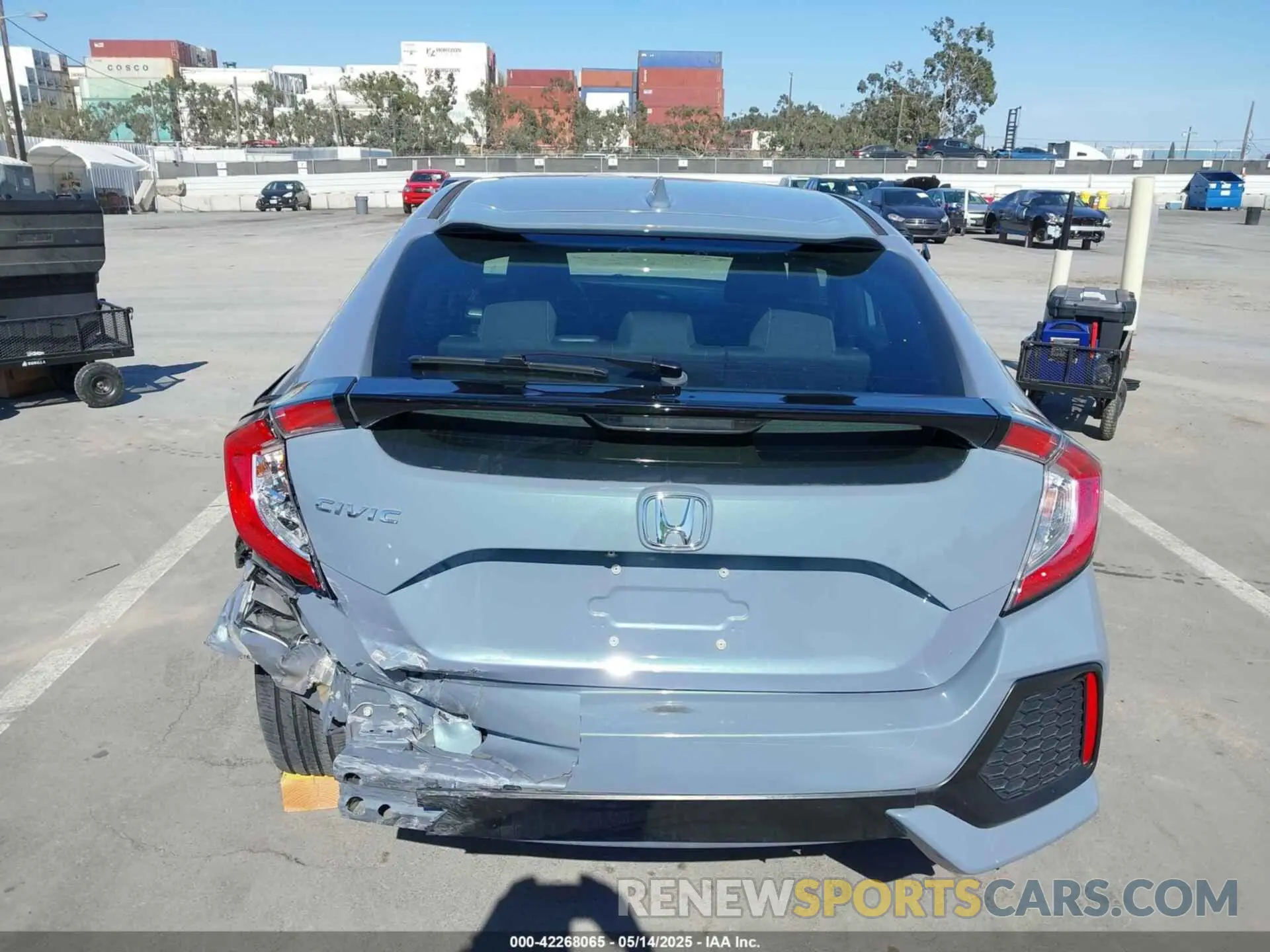 17 Photograph of a damaged car SHHFK7H32KU217449 HONDA CIVIC 2019