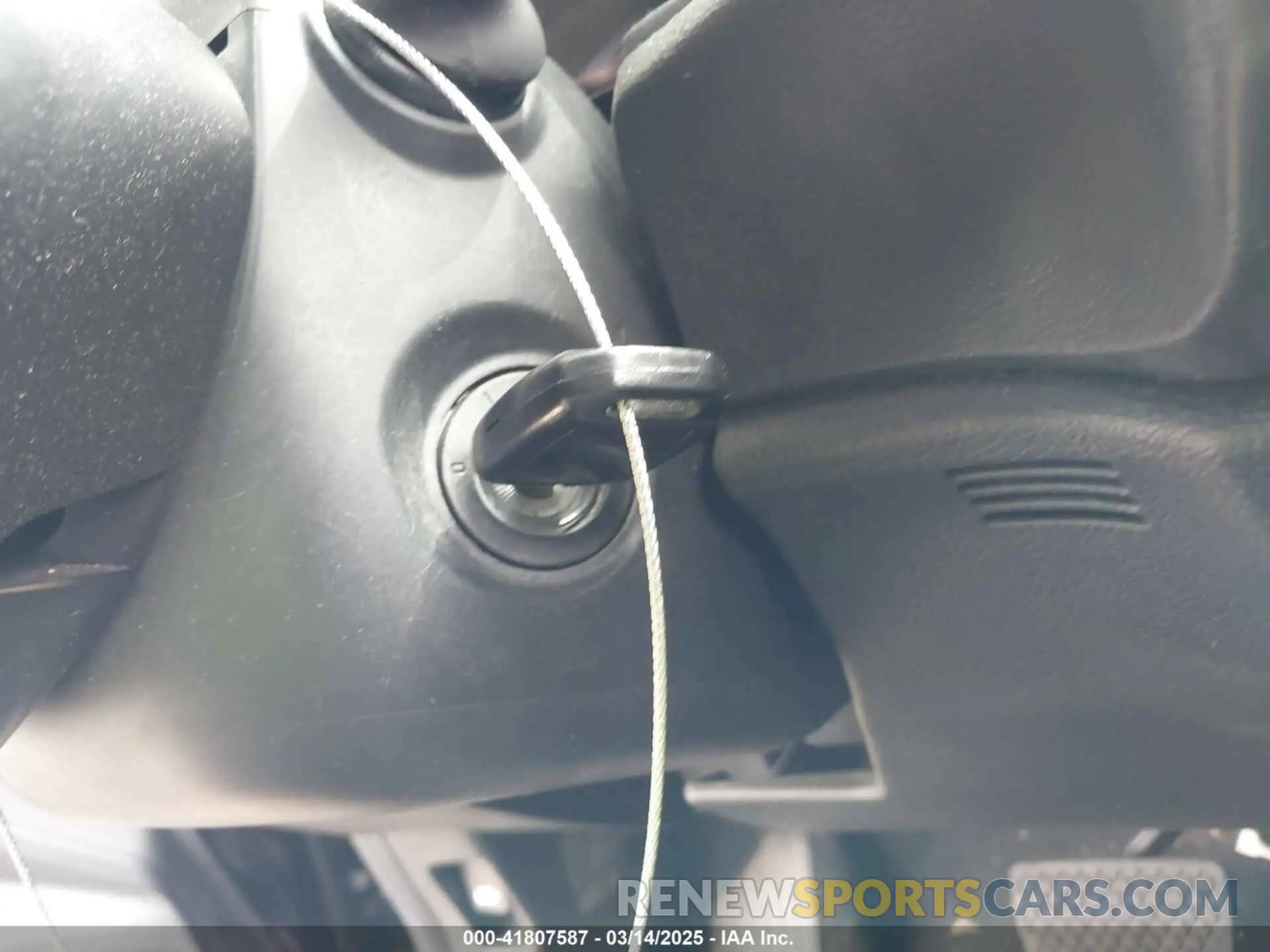 11 Photograph of a damaged car SHHFK7H36KU202730 HONDA CIVIC 2019