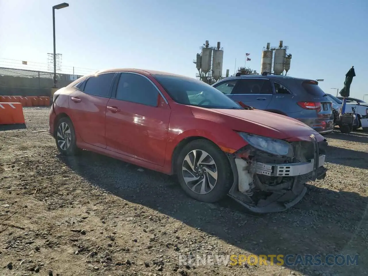 4 Фотография поврежденного автомобиля SHHFK7H37KU416643 HONDA CIVIC 2019