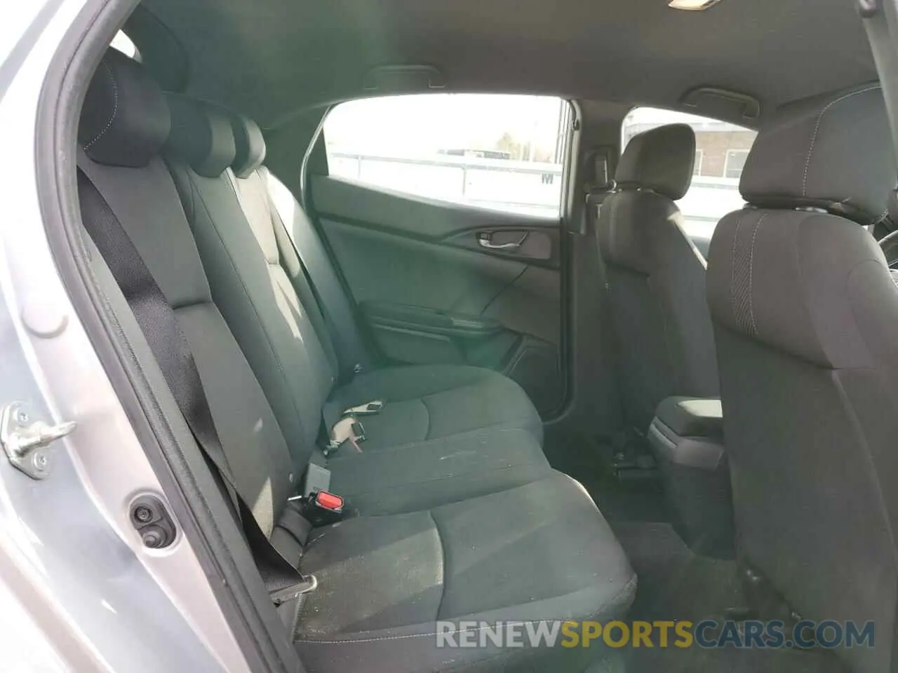 10 Фотография поврежденного автомобиля SHHFK7H39KU416076 HONDA CIVIC 2019