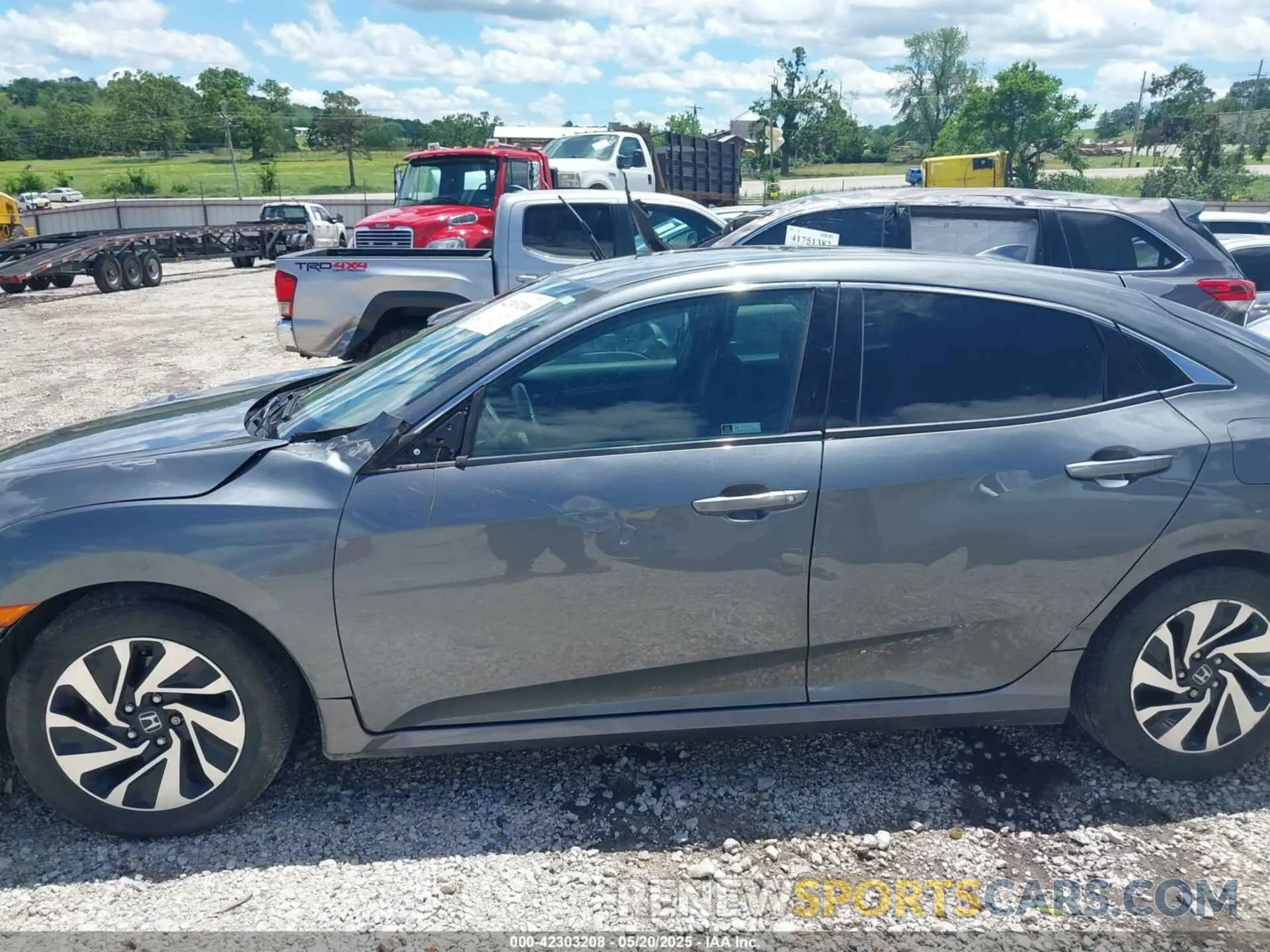 18 Фотография поврежденного автомобиля SHHFK7H3XKU420900 HONDA CIVIC 2019