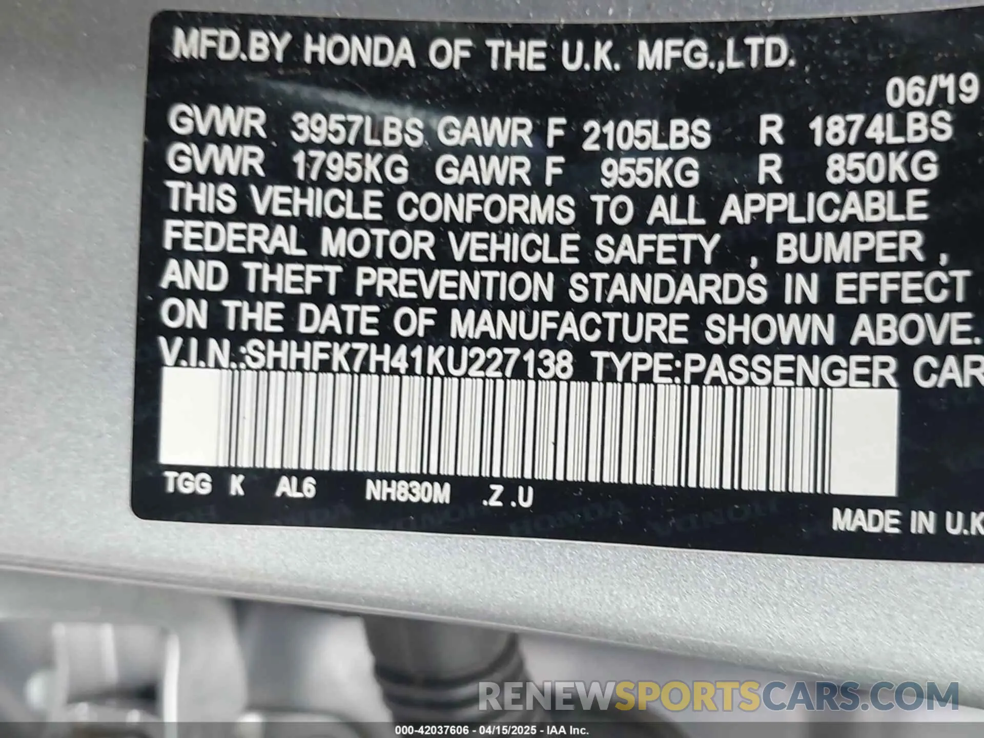 9 Photograph of a damaged car SHHFK7H41KU227138 HONDA CIVIC 2019