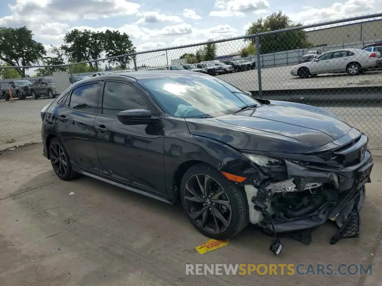 4 Photograph of a damaged car SHHFK7H42KU408796 HONDA CIVIC 2019