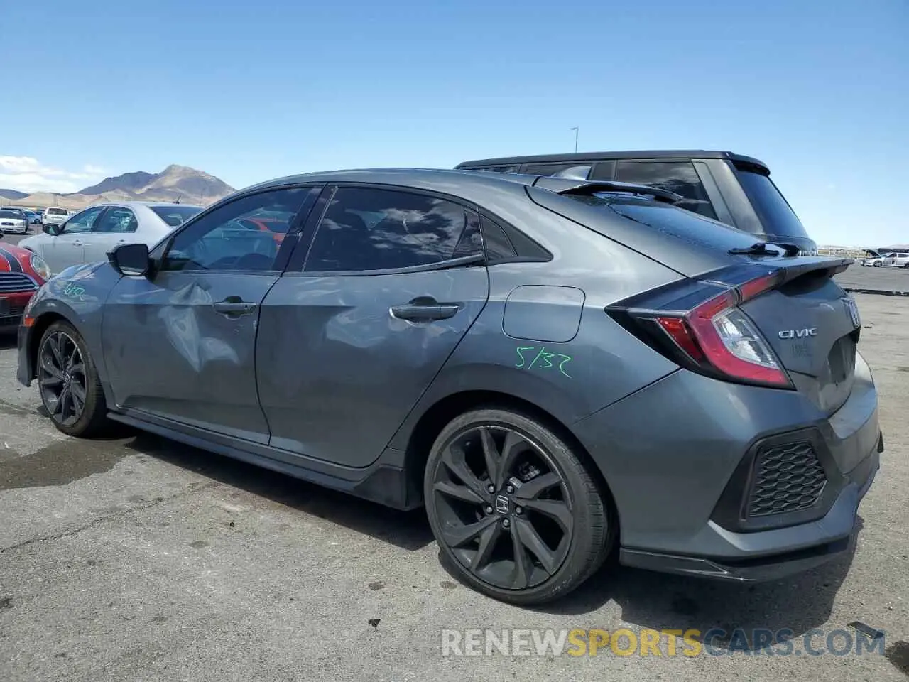 2 Фотография поврежденного автомобиля SHHFK7H44KU205585 HONDA CIVIC 2019