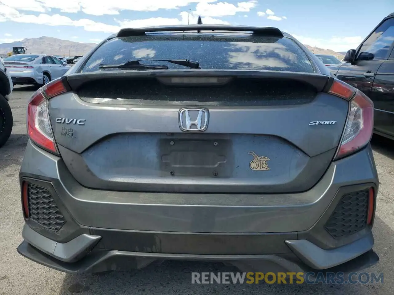 6 Фотография поврежденного автомобиля SHHFK7H44KU205585 HONDA CIVIC 2019