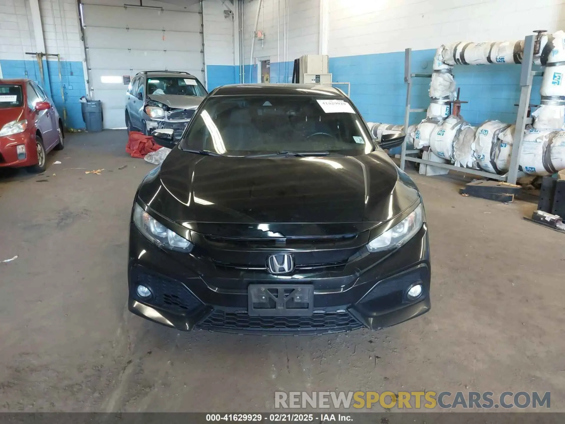 12 Фотография поврежденного автомобиля SHHFK7H47KU400791 HONDA CIVIC 2019