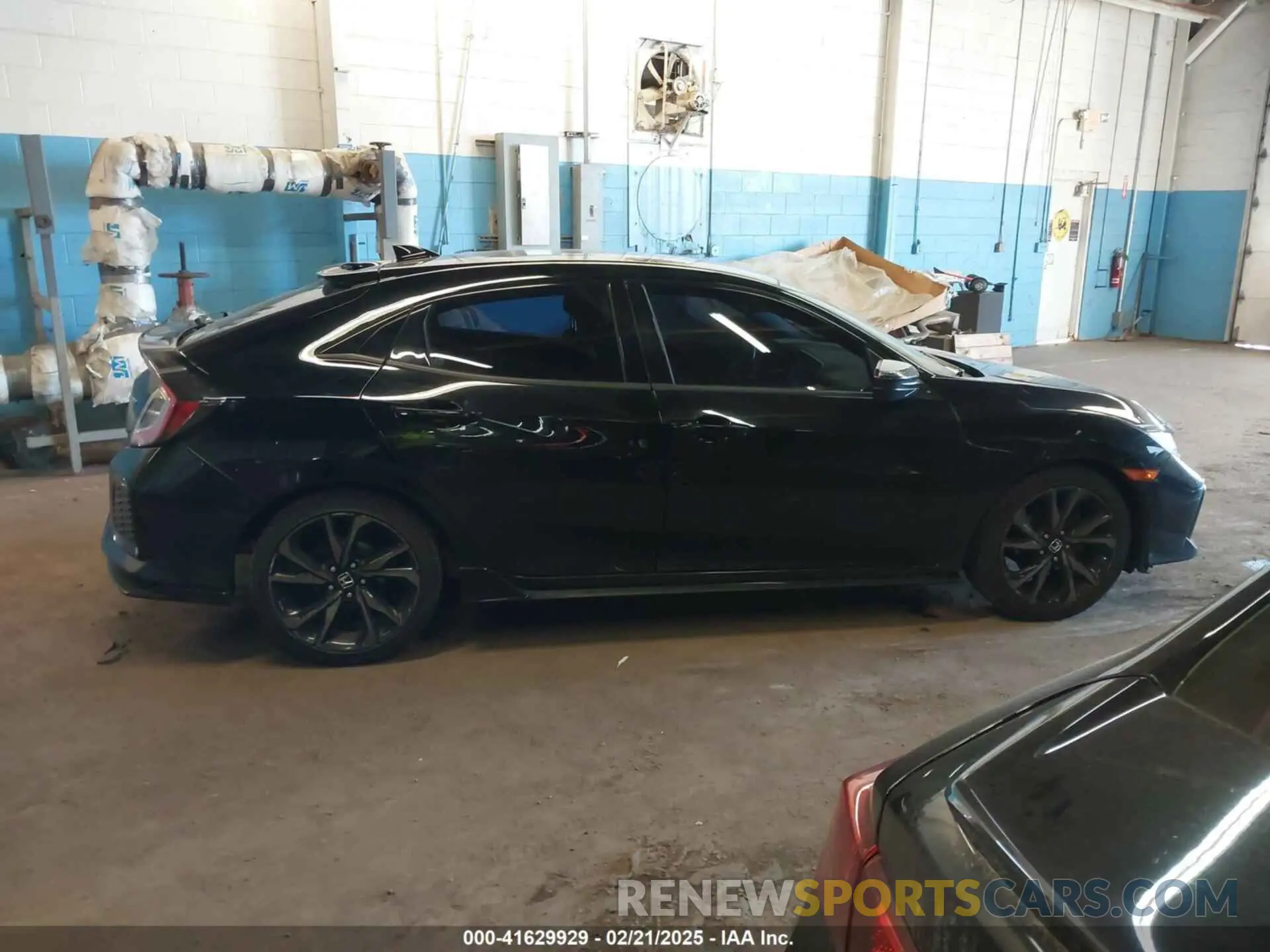 13 Фотография поврежденного автомобиля SHHFK7H47KU400791 HONDA CIVIC 2019