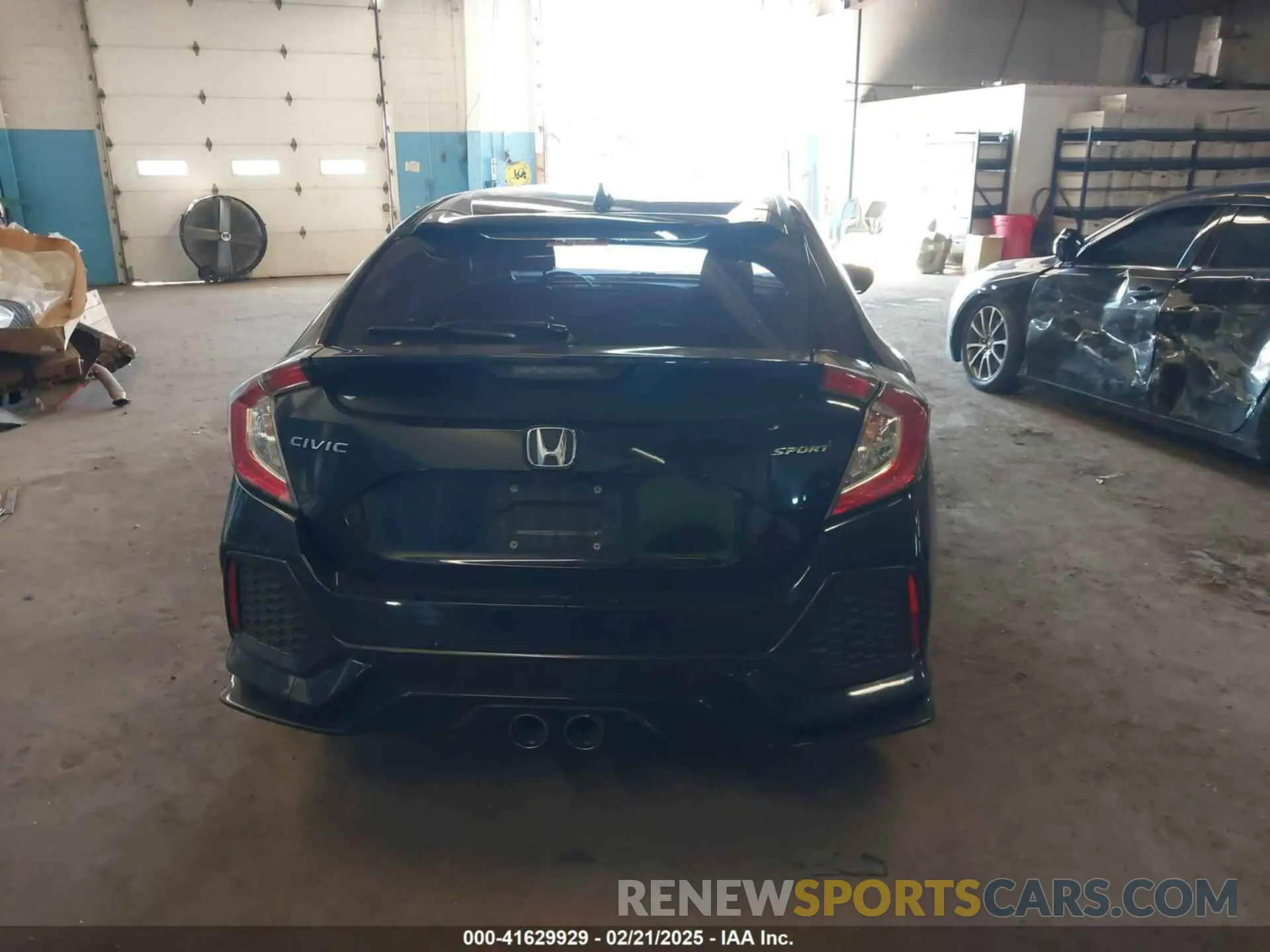 16 Фотография поврежденного автомобиля SHHFK7H47KU400791 HONDA CIVIC 2019