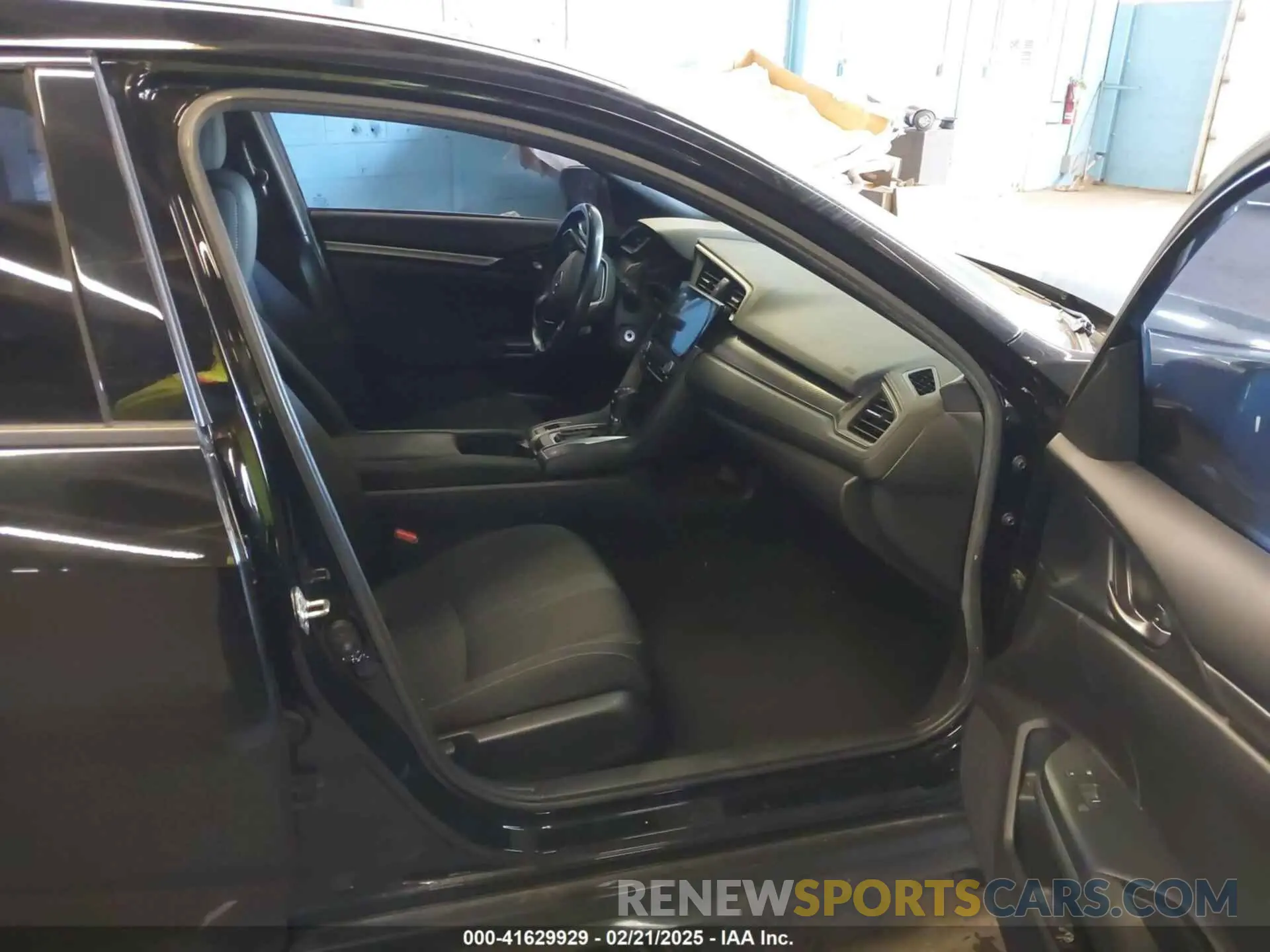 5 Фотография поврежденного автомобиля SHHFK7H47KU400791 HONDA CIVIC 2019