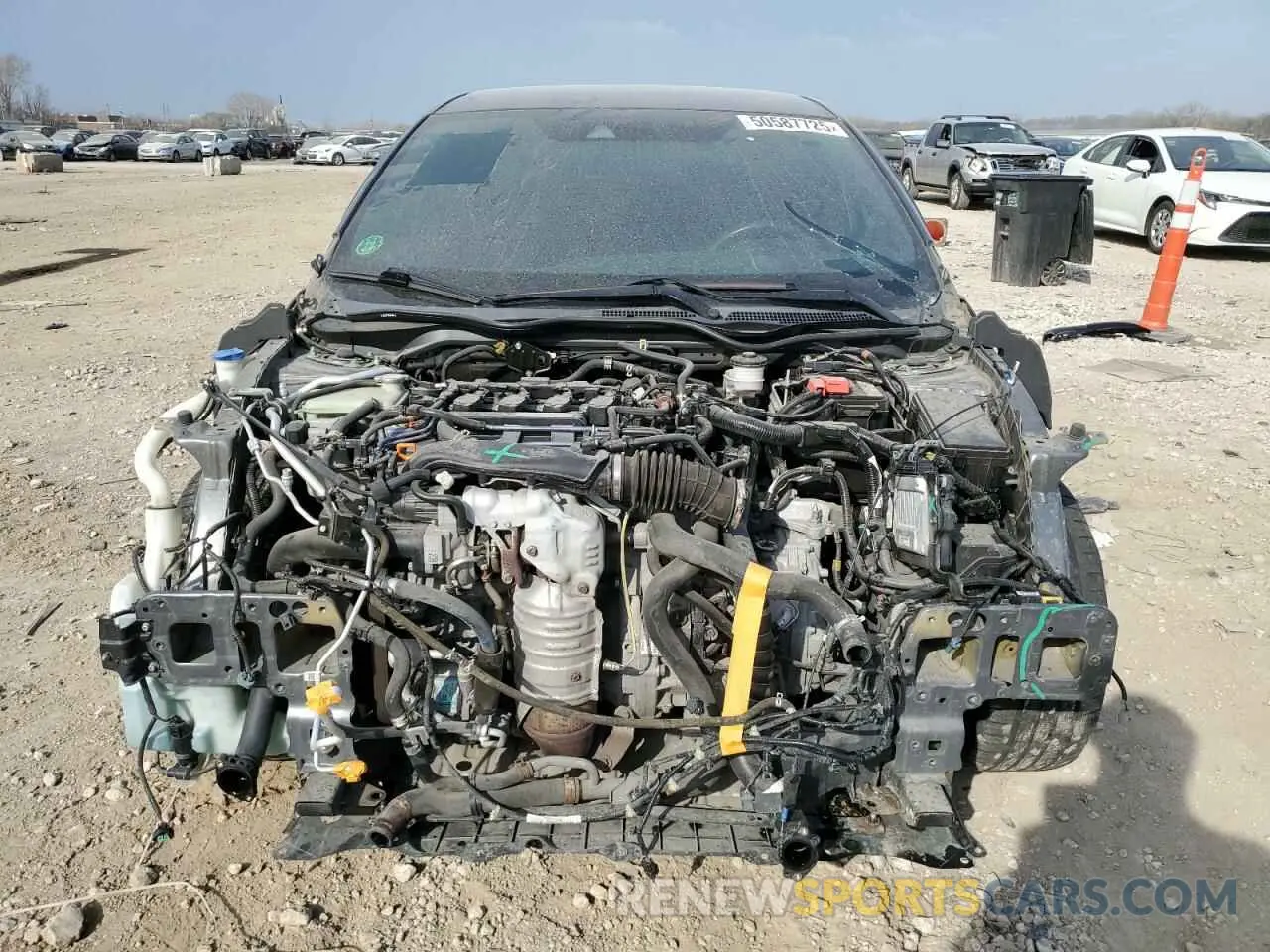 5 Photograph of a damaged car SHHFK7H48KU402680 HONDA CIVIC 2019