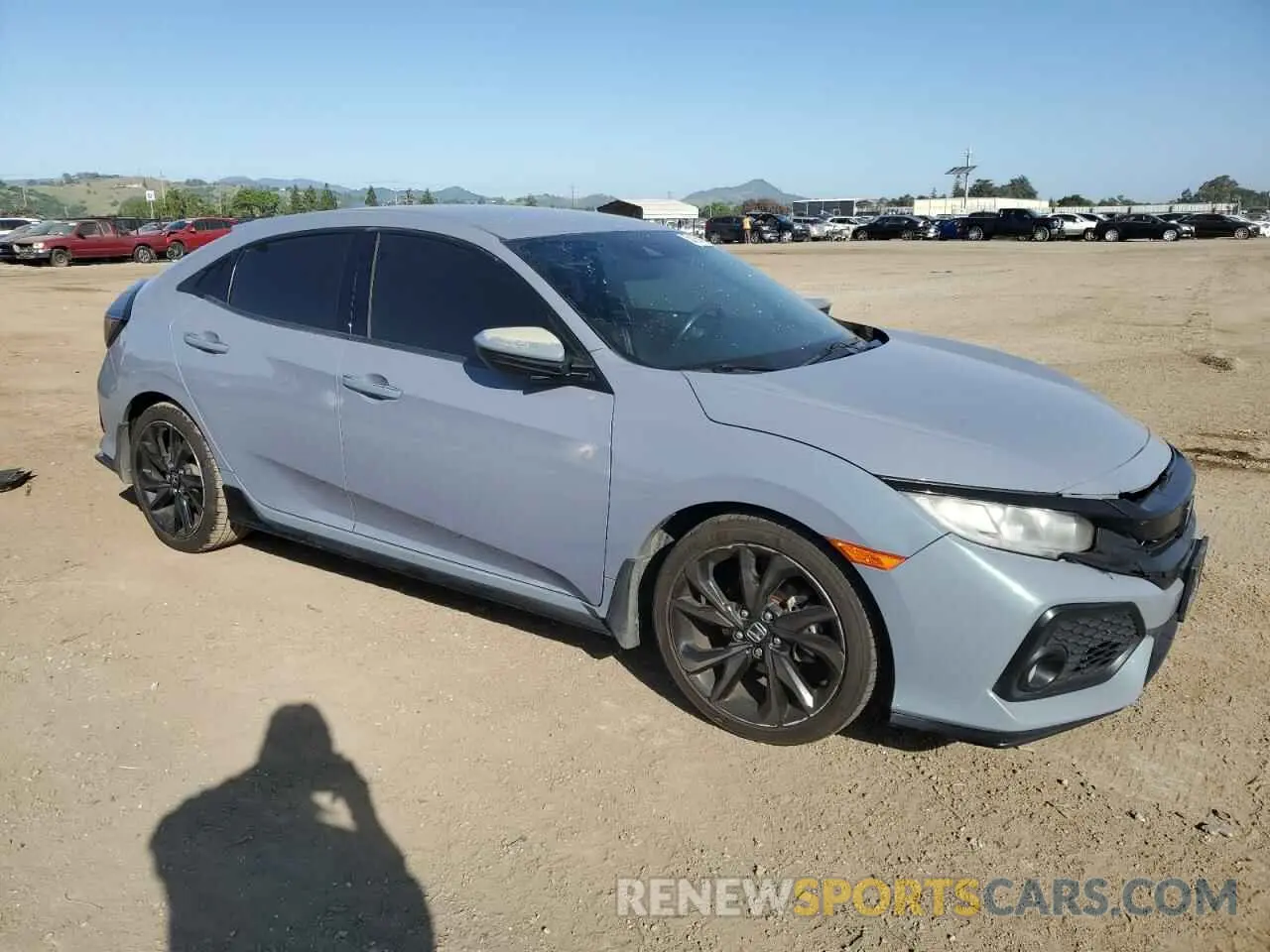 4 Photograph of a damaged car SHHFK7H4XKU415446 HONDA CIVIC 2019