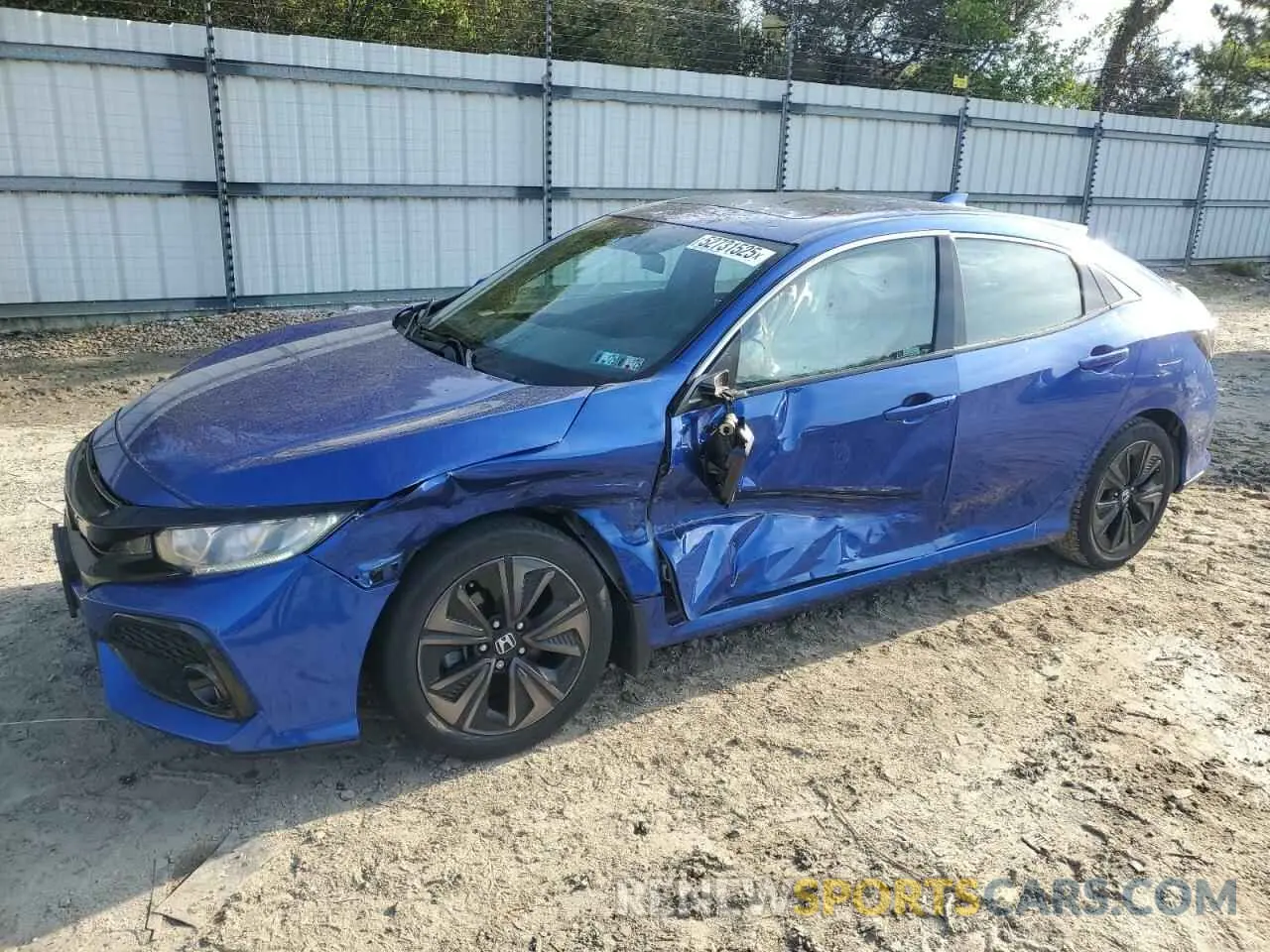 1 Photograph of a damaged car SHHFK7H60KU215953 HONDA CIVIC 2019