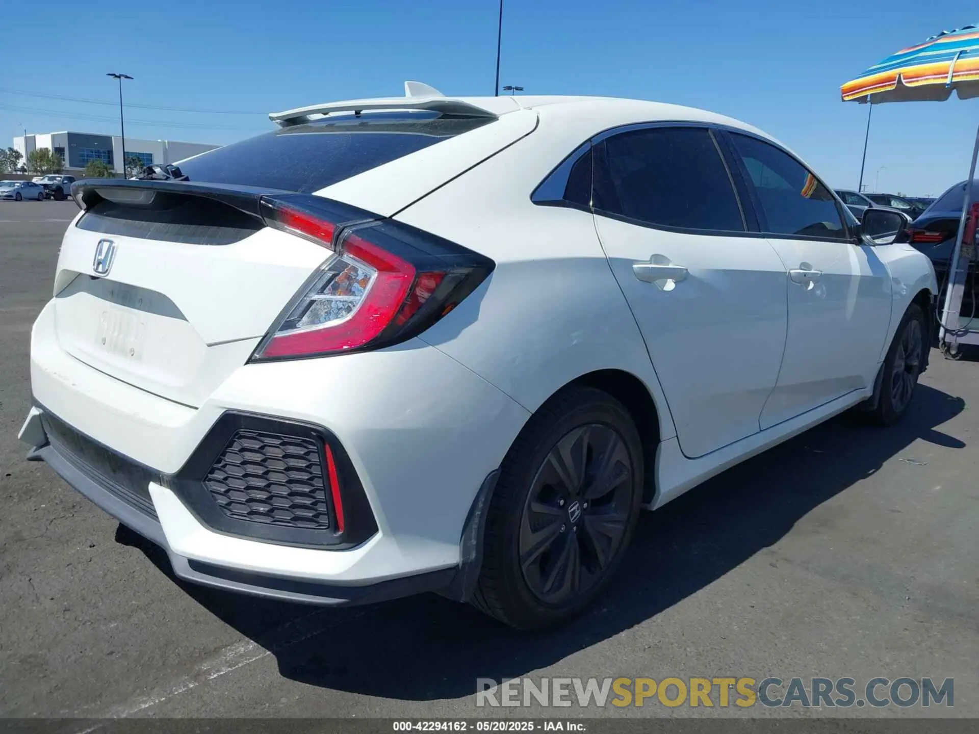4 Photograph of a damaged car SHHFK7H61KU417152 HONDA CIVIC 2019