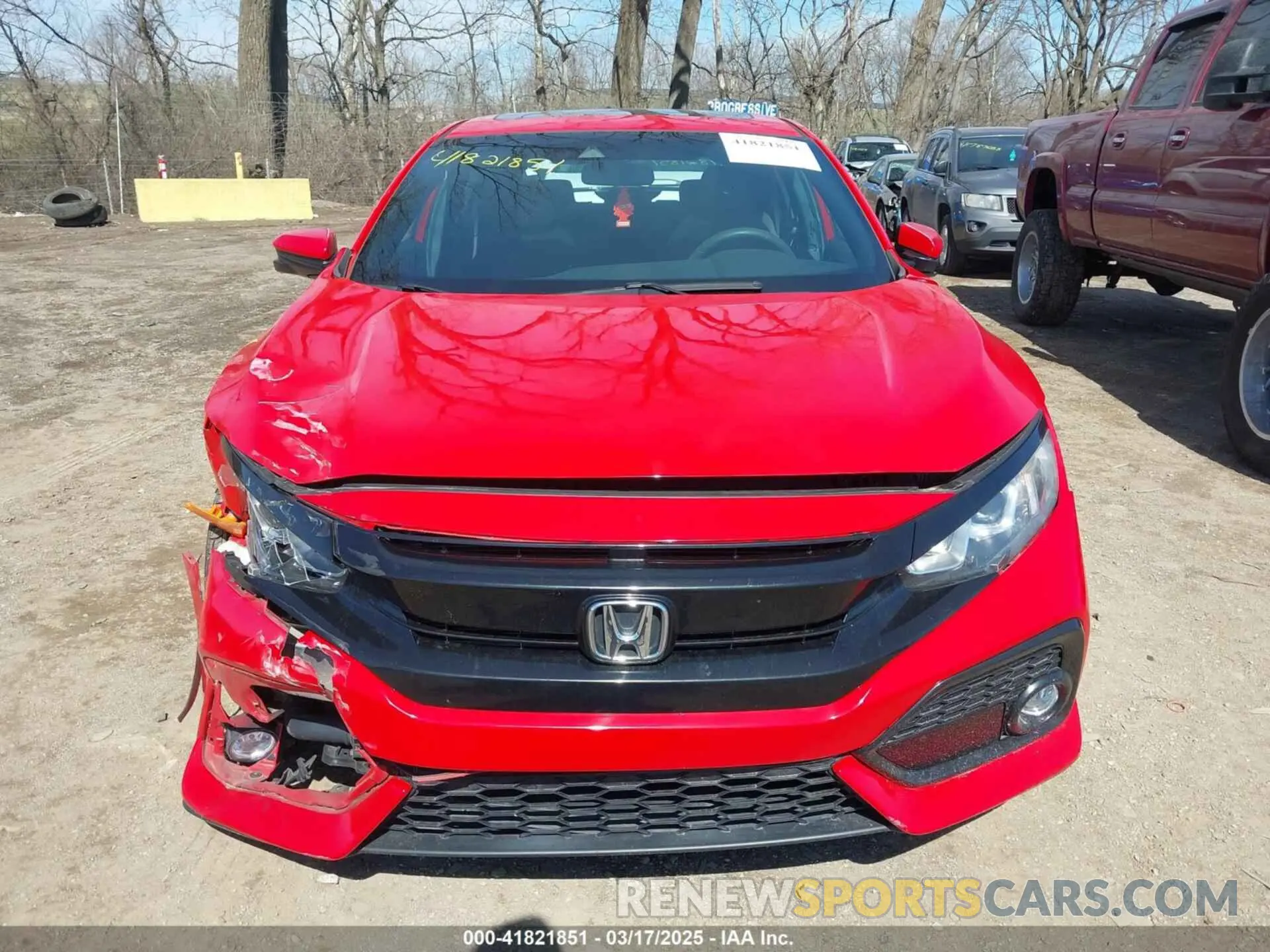 13 Photograph of a damaged car SHHFK7H62KU214898 HONDA CIVIC 2019