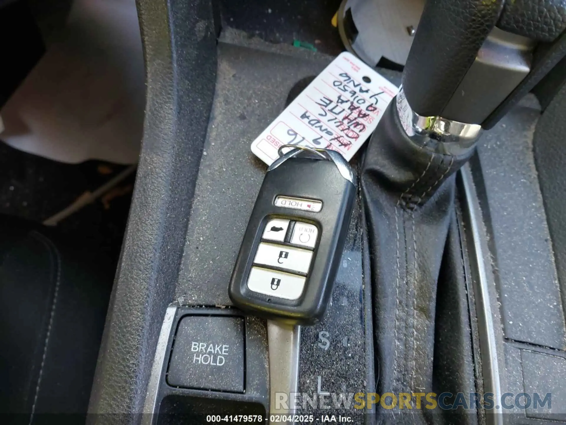 11 Фотография поврежденного автомобиля SHHFK7H63KU401650 HONDA CIVIC 2019