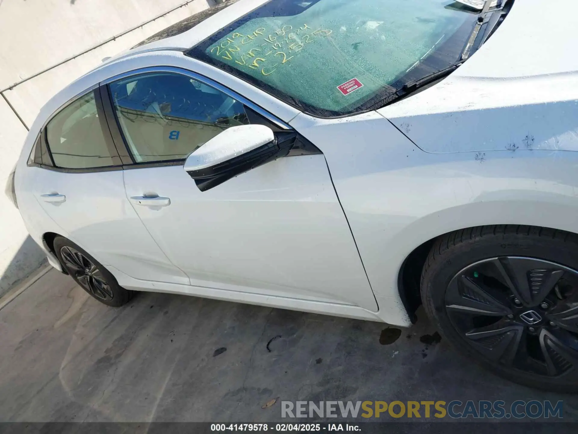 13 Фотография поврежденного автомобиля SHHFK7H63KU401650 HONDA CIVIC 2019