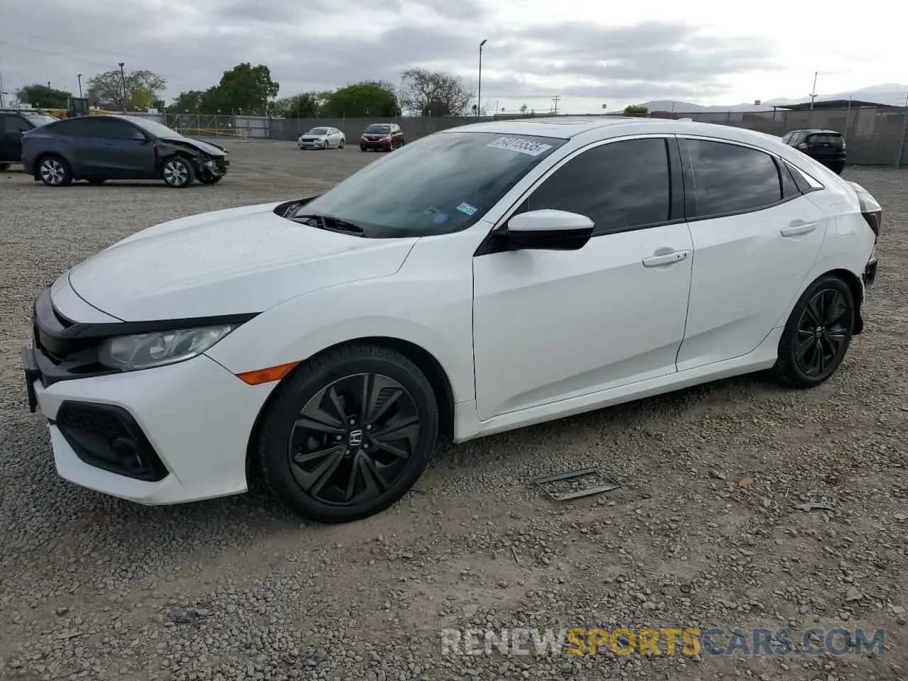 1 Фотография поврежденного автомобиля SHHFK7H64KU403746 HONDA CIVIC 2019