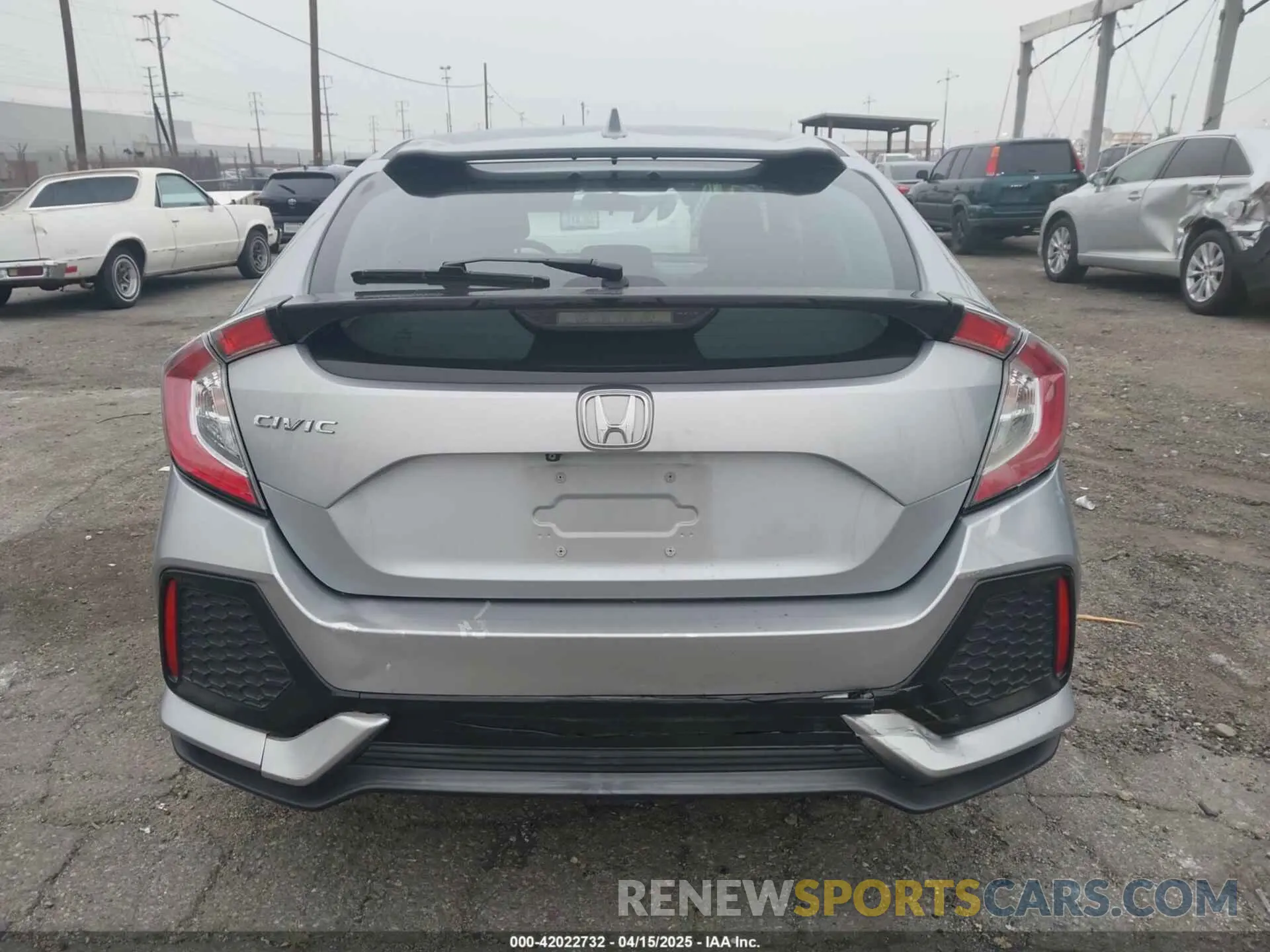 16 Photograph of a damaged car SHHFK7H67KU407354 HONDA CIVIC 2019