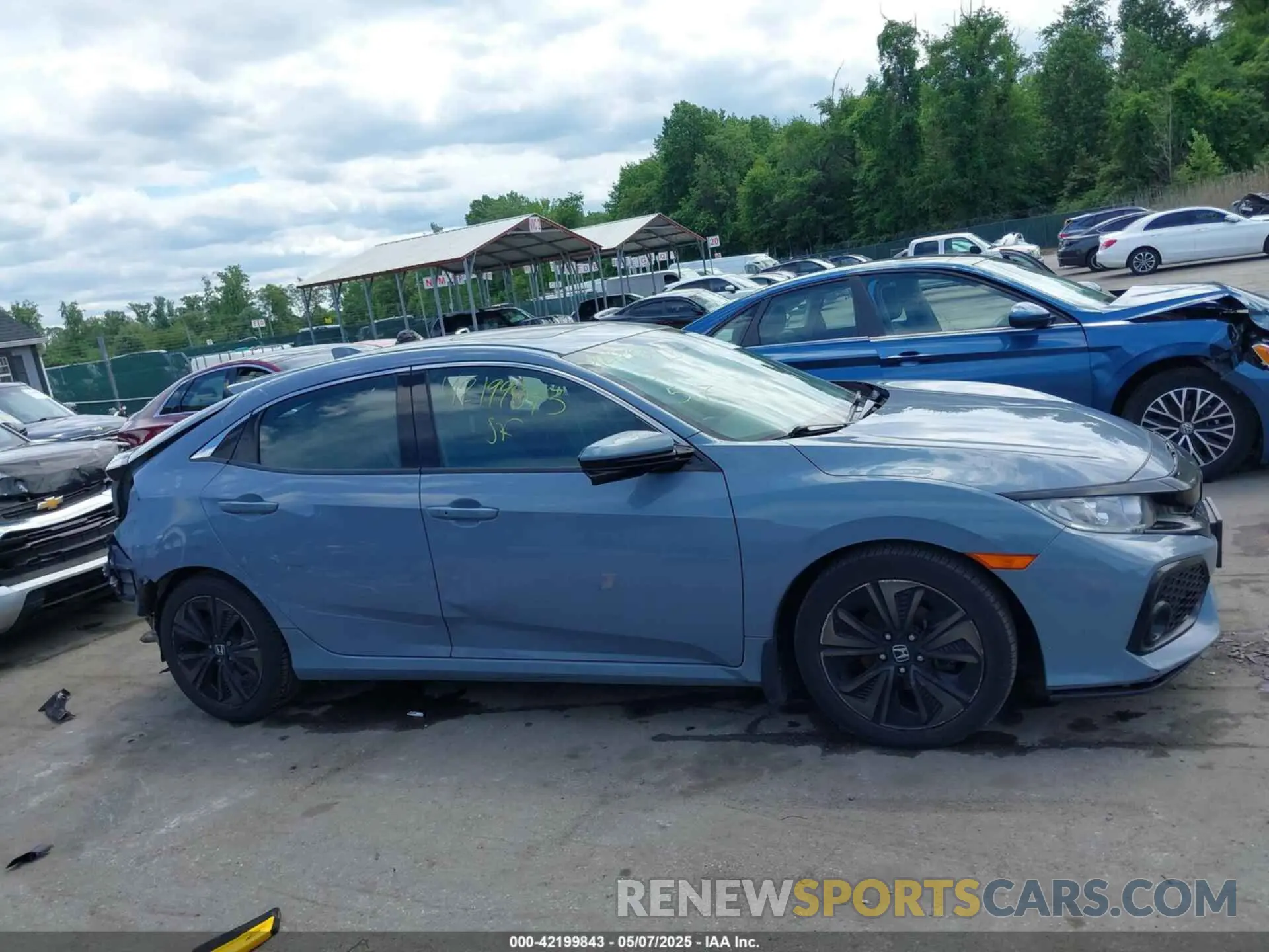 14 Photograph of a damaged car SHHFK7H67KU415034 HONDA CIVIC 2019