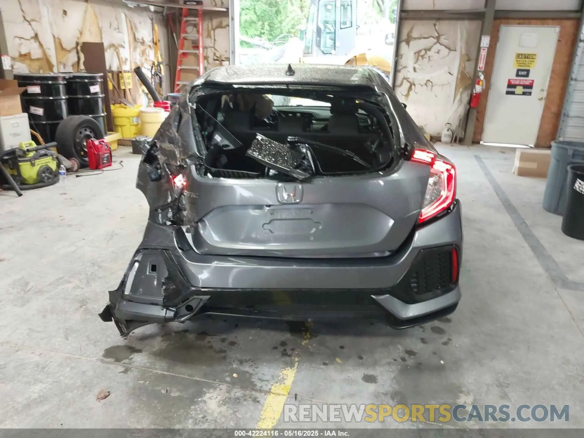 16 Фотография поврежденного автомобиля SHHFK7H6XKU201672 HONDA CIVIC 2019