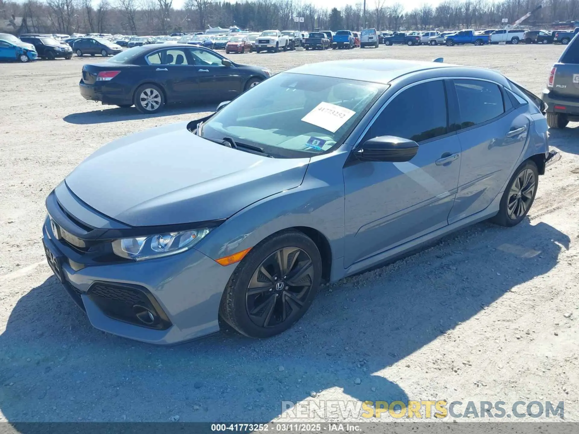 2 Photograph of a damaged car SHHFK7H88KU411608 HONDA CIVIC 2019