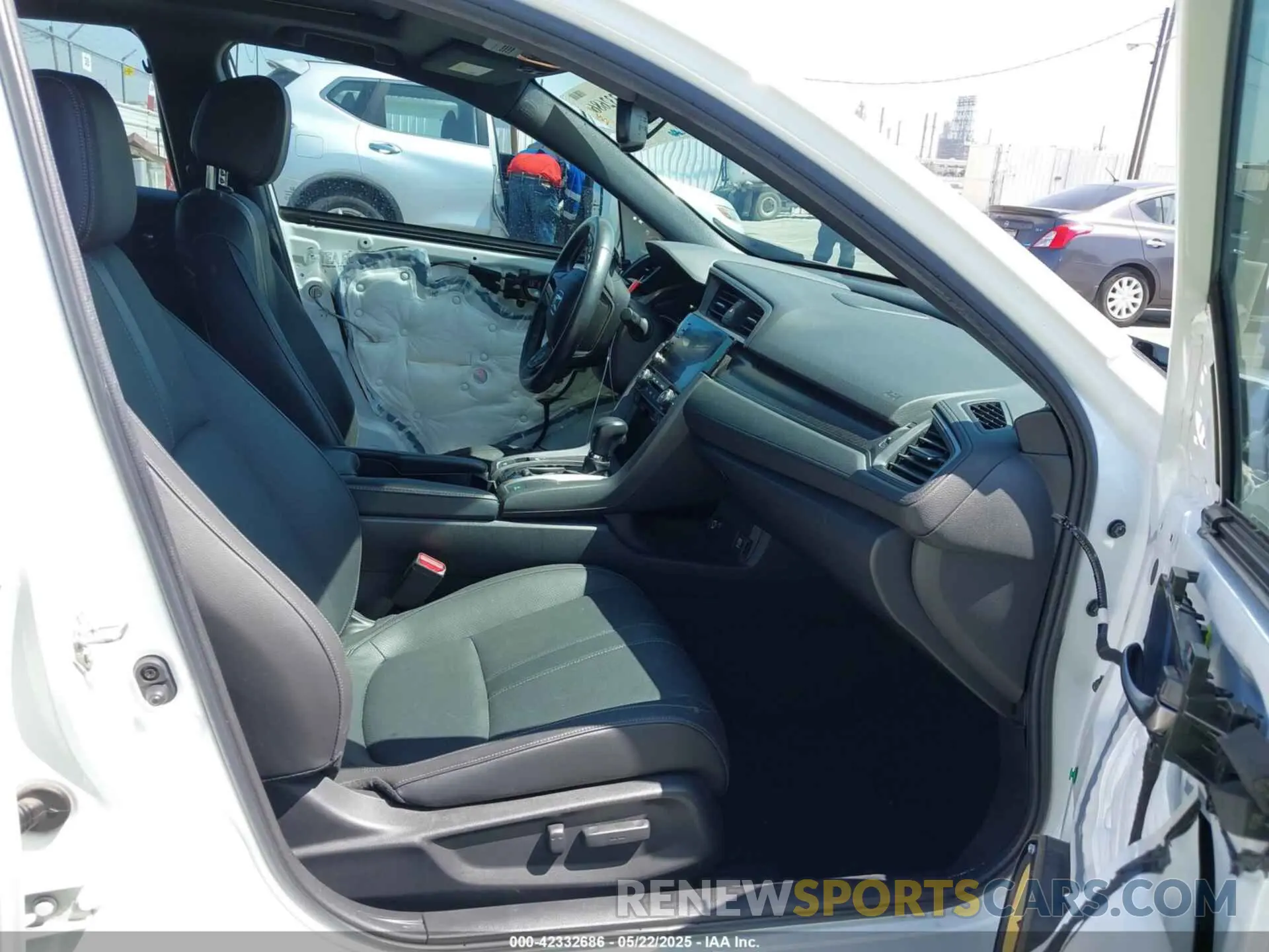 5 Фотография поврежденного автомобиля SHHFK7H93KU404445 HONDA CIVIC 2019