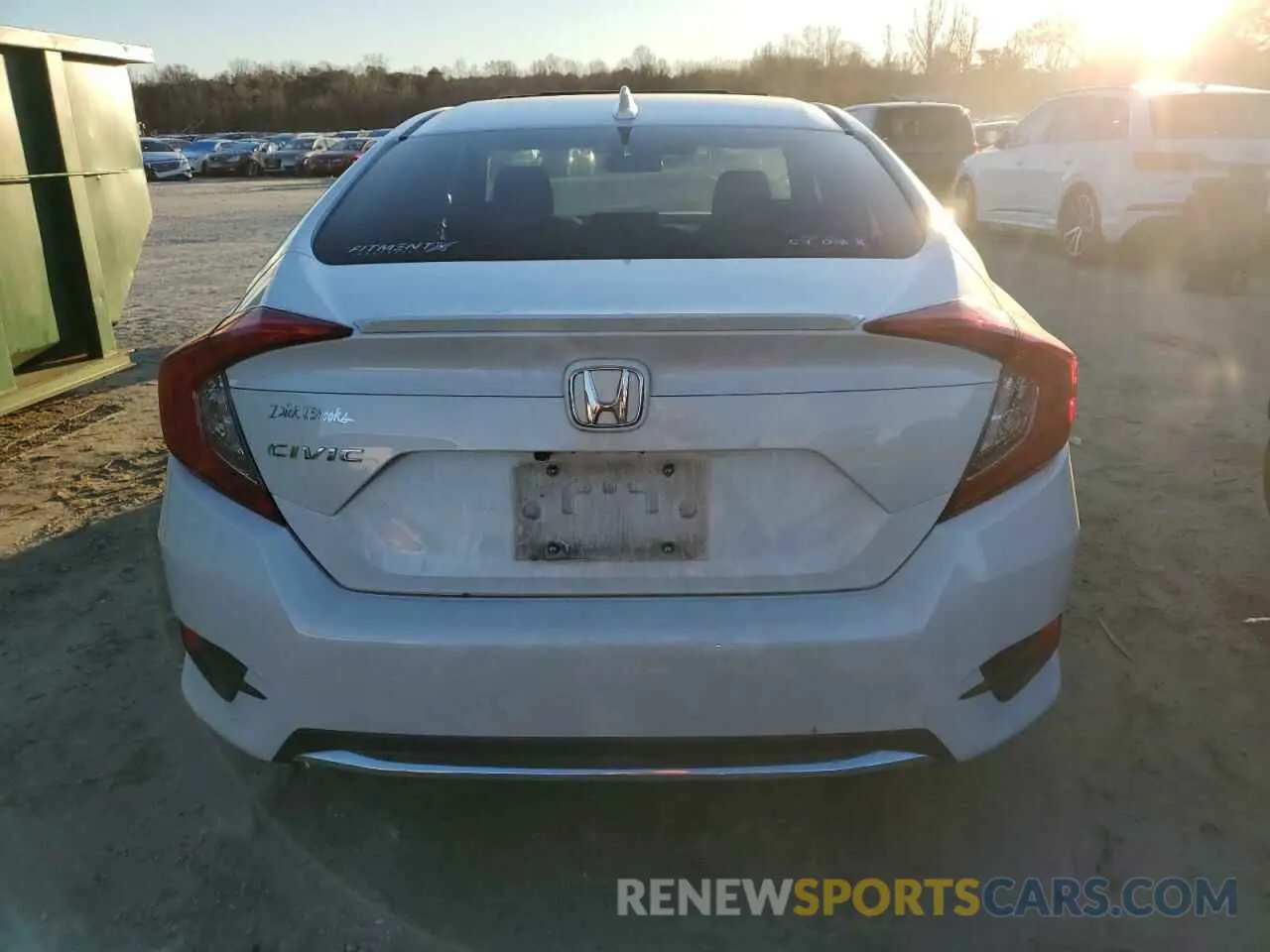 6 Photograph of a damaged car 19XFC1F30LE010788 HONDA CIVIC 2020