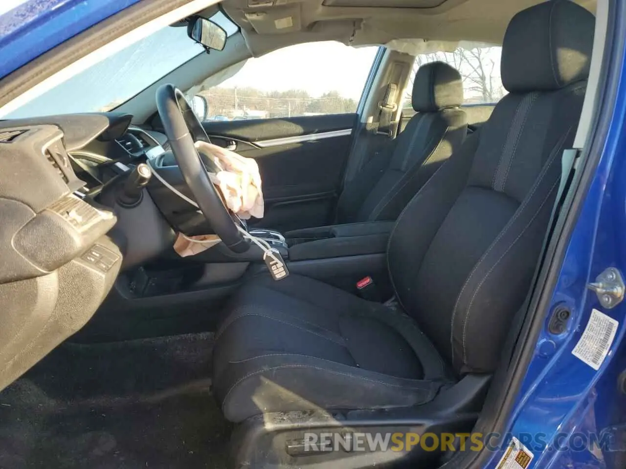7 Photograph of a damaged car 19XFC1F30LE218539 HONDA CIVIC 2020