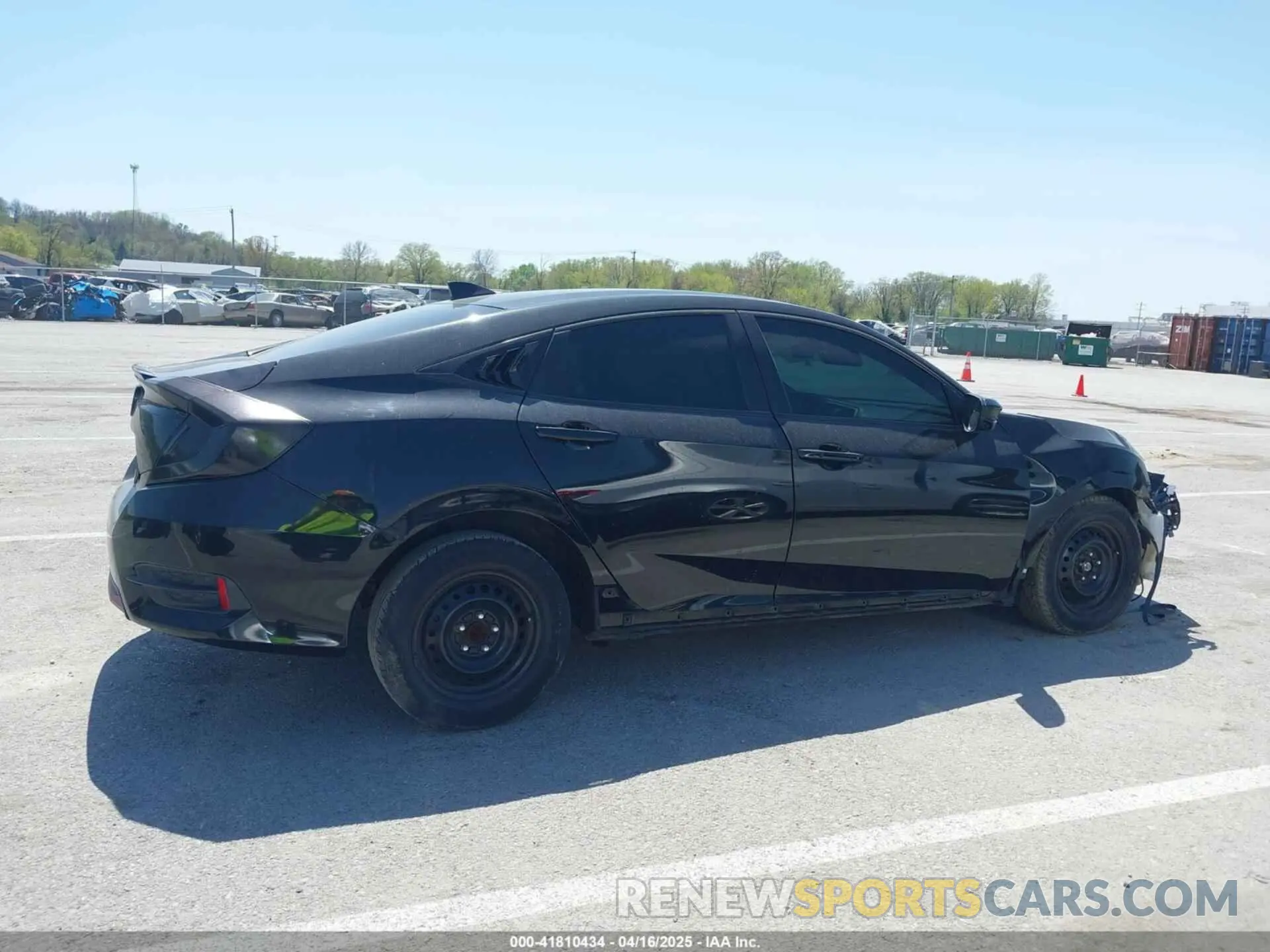 13 Photograph of a damaged car 19XFC1F31LE002084 HONDA CIVIC 2020