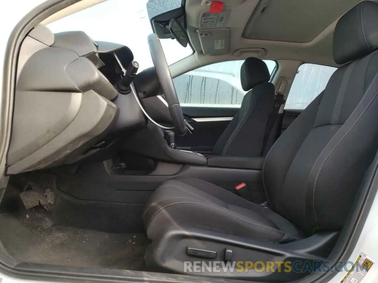 7 Photograph of a damaged car 19XFC1F31LE217464 HONDA CIVIC 2020