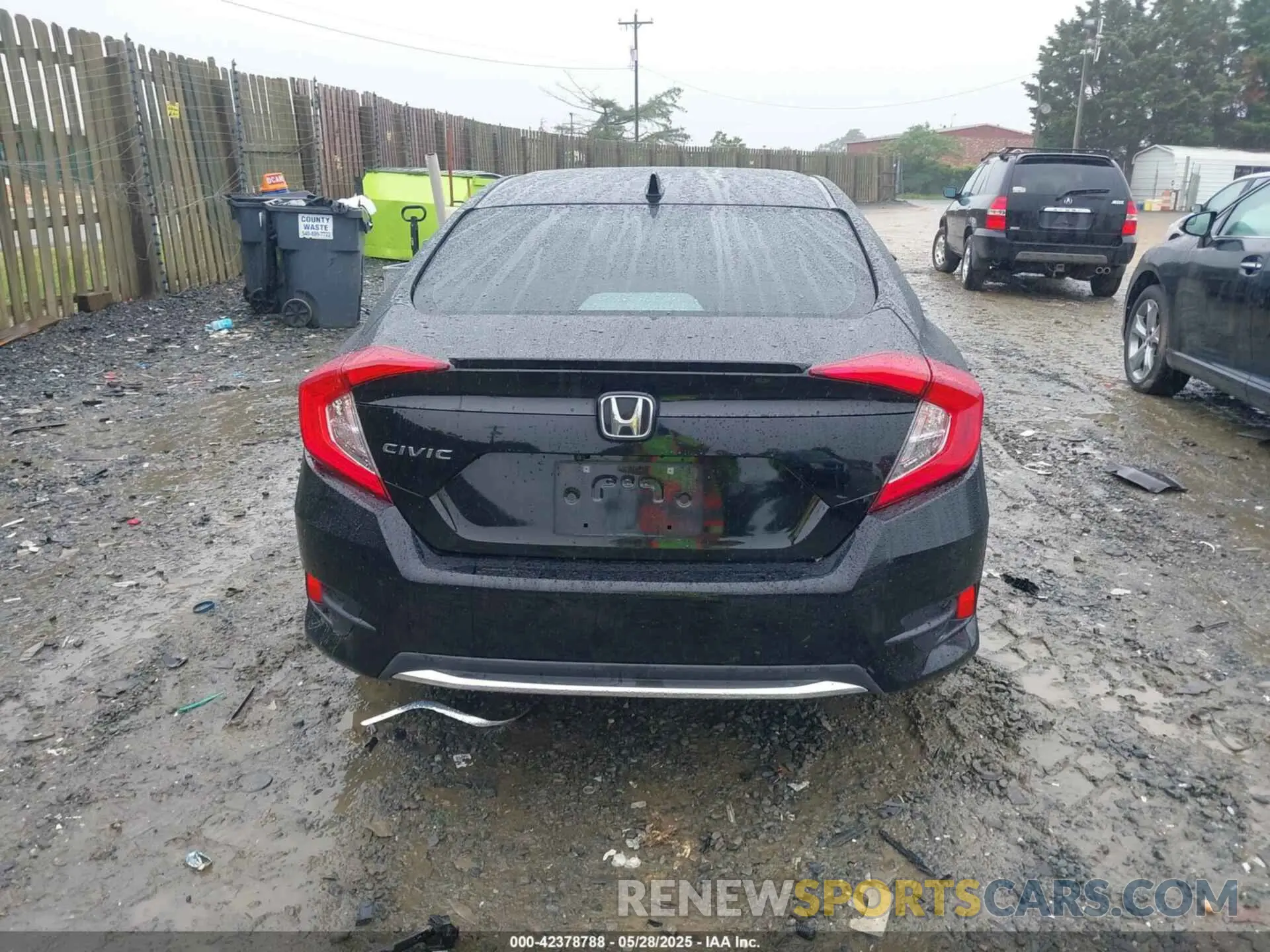 16 Photograph of a damaged car 19XFC1F33LE013524 HONDA CIVIC 2020
