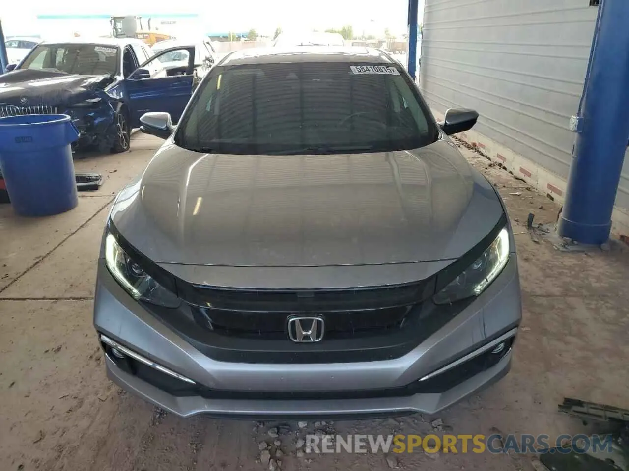 5 Photograph of a damaged car 19XFC1F33LE024524 HONDA CIVIC 2020