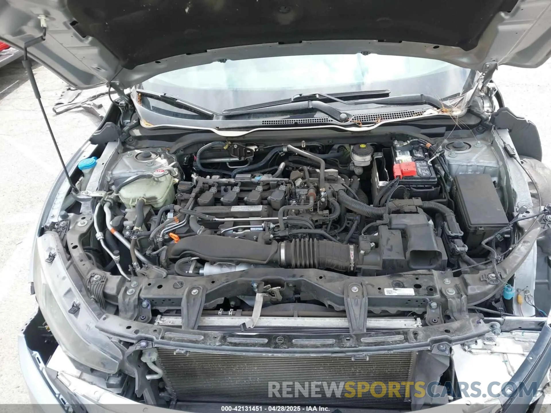 10 Фотография поврежденного автомобиля 19XFC1F33LE211150 HONDA CIVIC 2020
