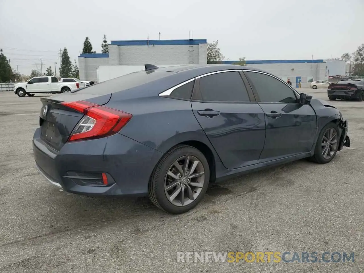 3 Photograph of a damaged car 19XFC1F33LE221547 HONDA CIVIC 2020