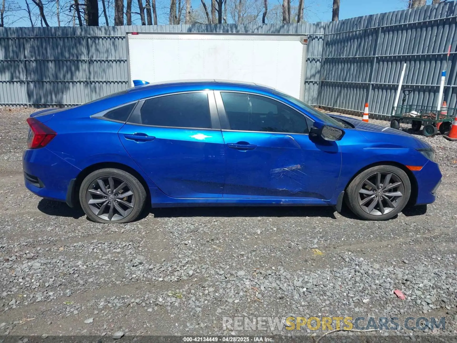 13 Photograph of a damaged car 19XFC1F34LE205535 HONDA CIVIC 2020