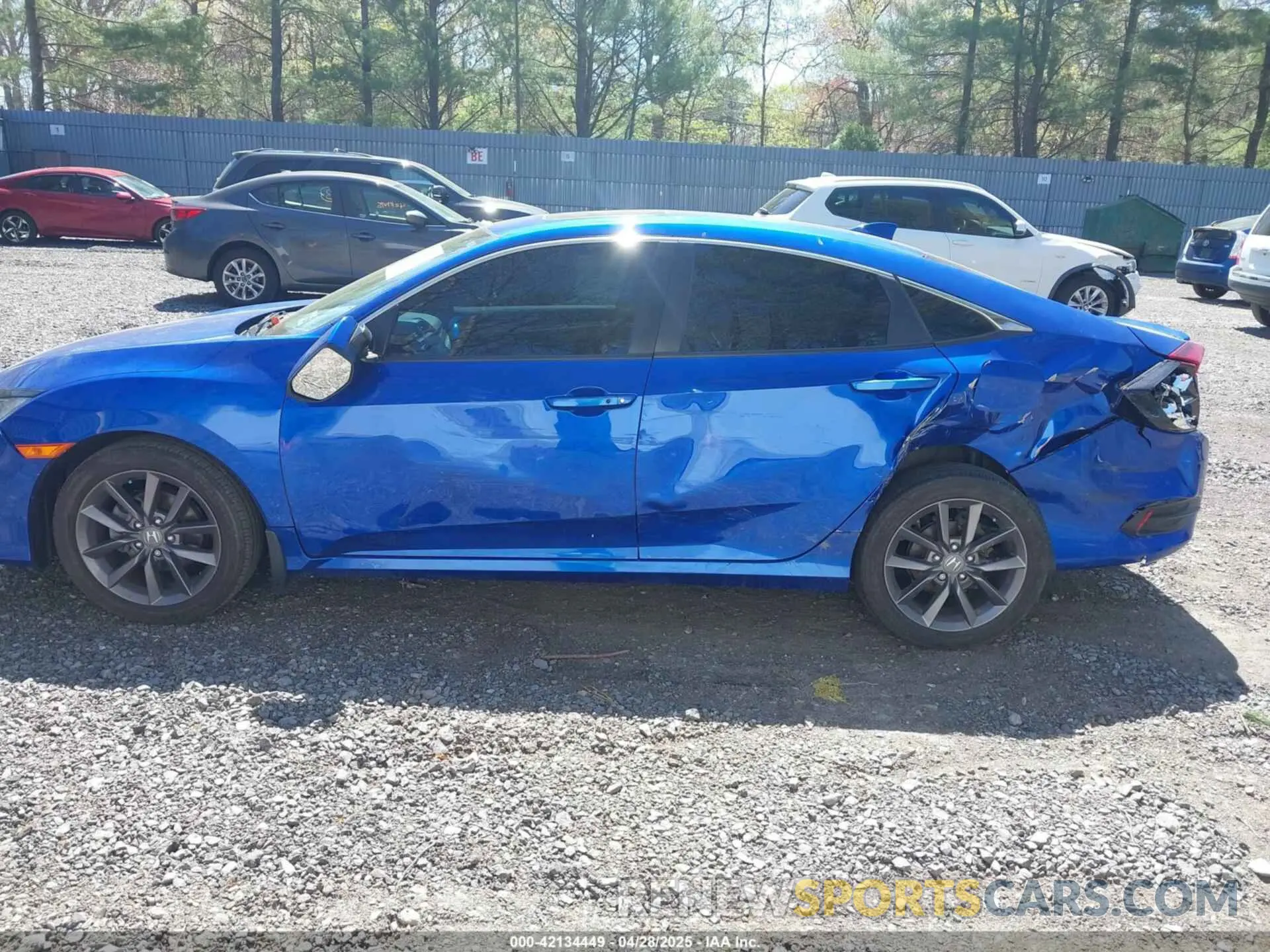 14 Photograph of a damaged car 19XFC1F34LE205535 HONDA CIVIC 2020