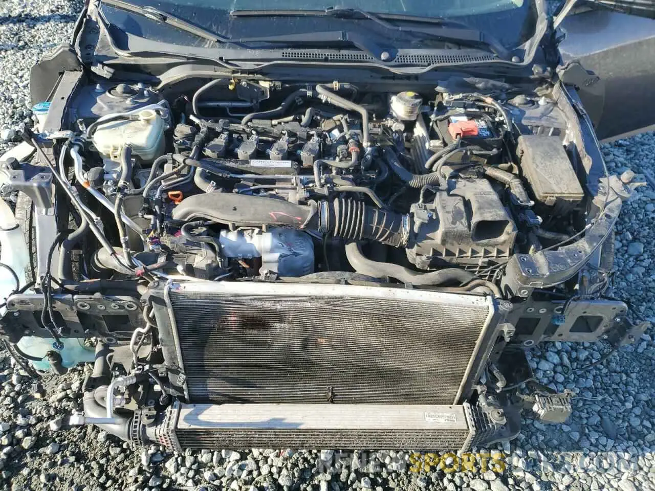 11 Фотография поврежденного автомобиля 19XFC1F36LE011850 HONDA CIVIC 2020