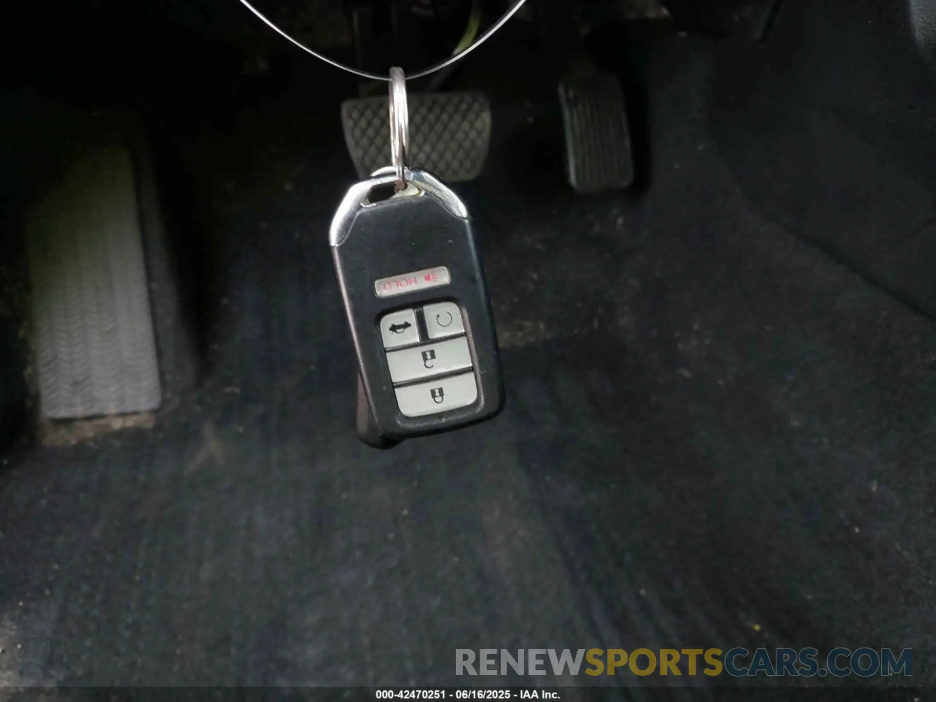 11 Photograph of a damaged car 19XFC1F36LE021648 HONDA CIVIC 2020