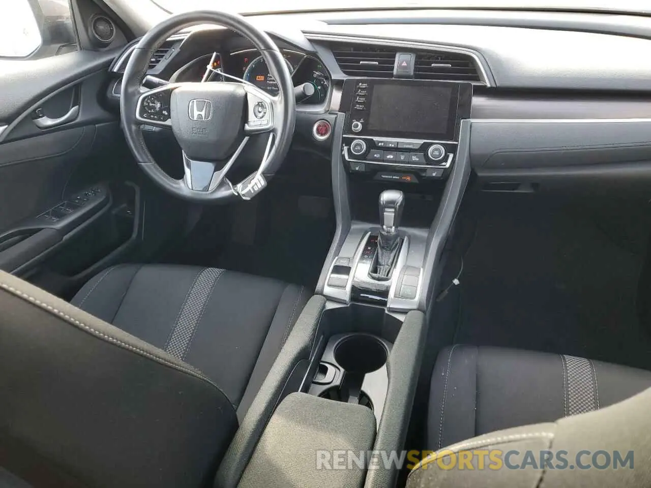 8 Фотография поврежденного автомобиля 19XFC1F36LE201034 HONDA CIVIC 2020