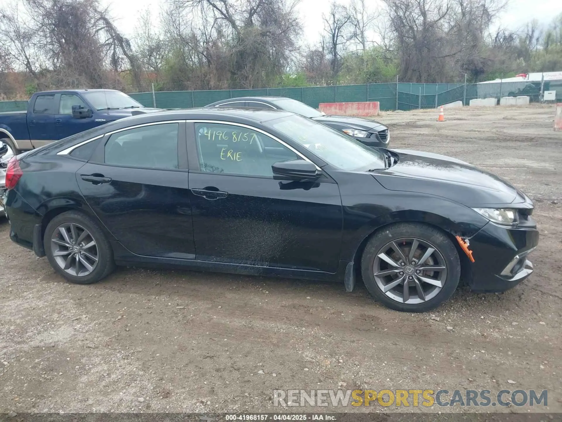 13 Photograph of a damaged car 19XFC1F36LE219033 HONDA CIVIC 2020