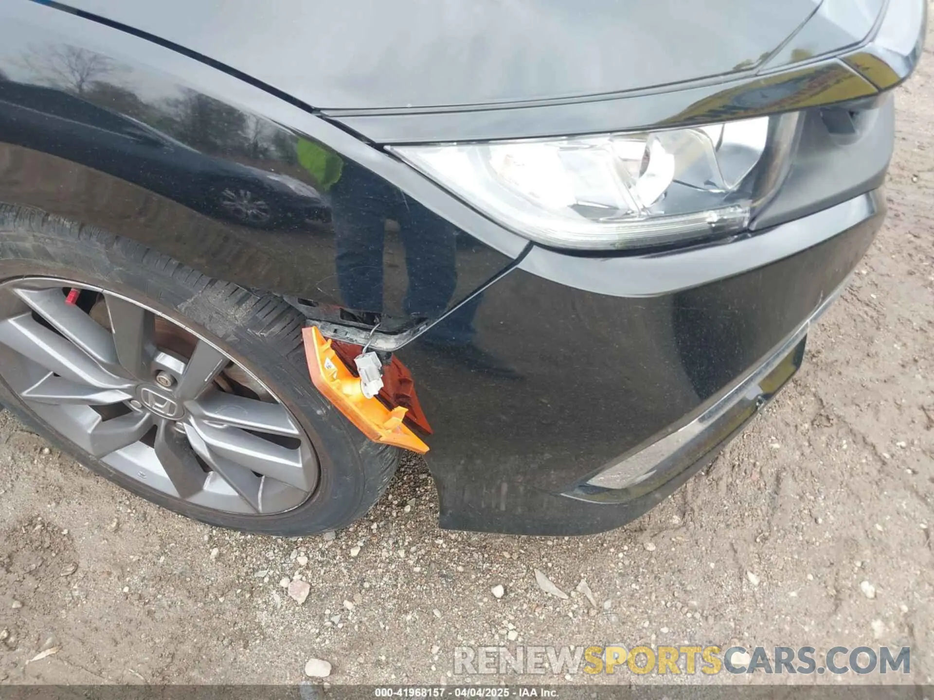 20 Photograph of a damaged car 19XFC1F36LE219033 HONDA CIVIC 2020