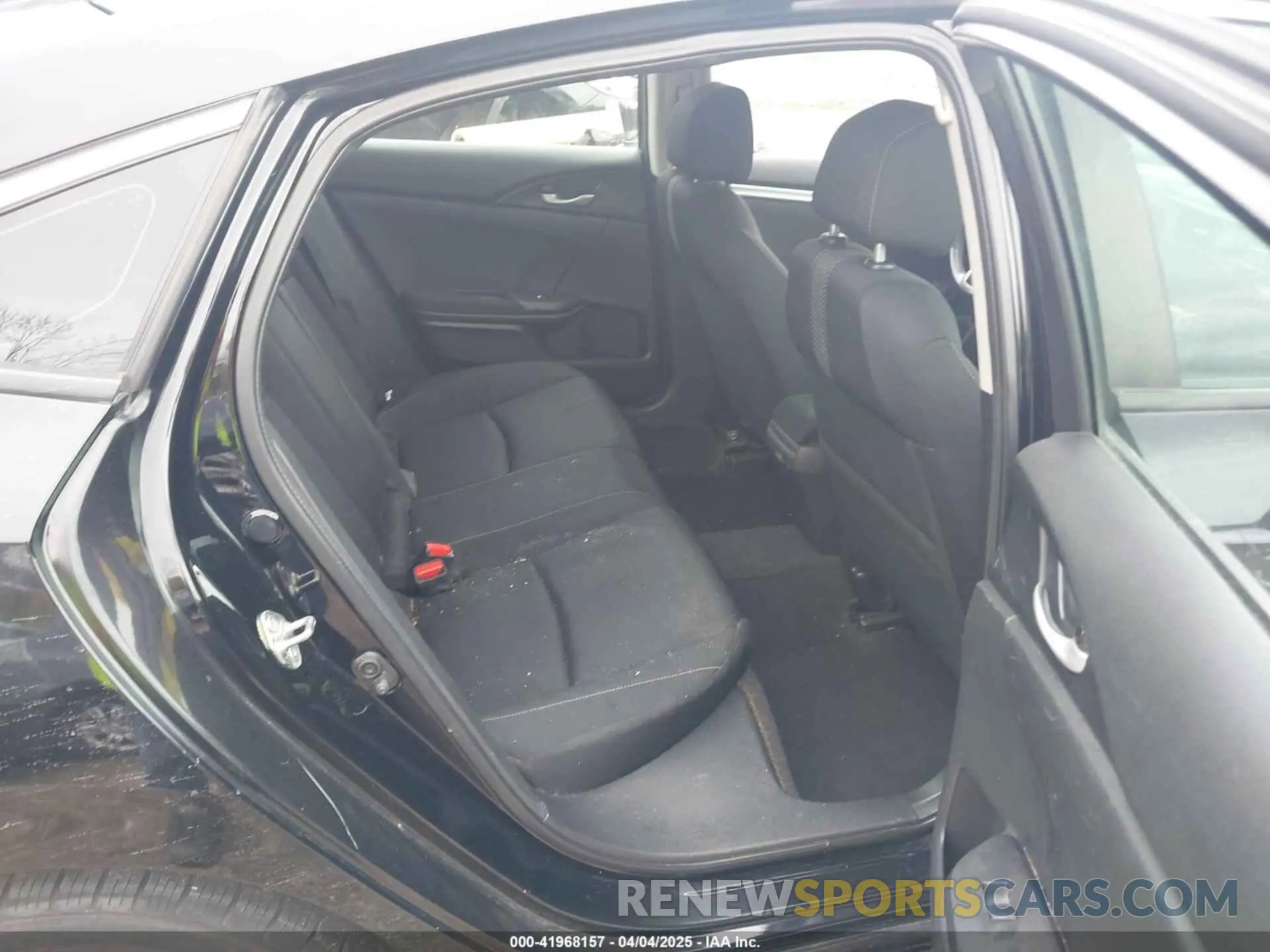 8 Photograph of a damaged car 19XFC1F36LE219033 HONDA CIVIC 2020