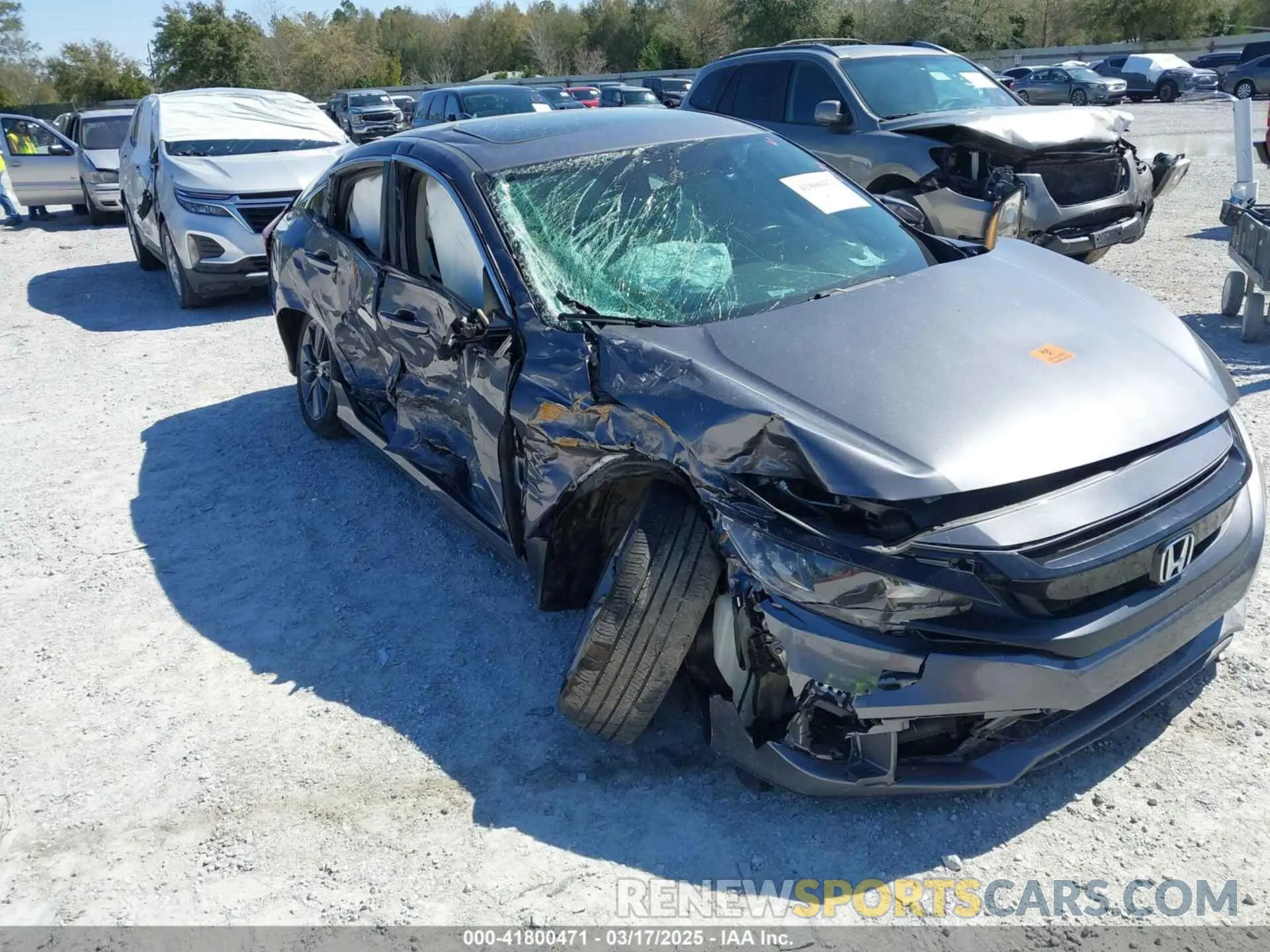 6 Photograph of a damaged car 19XFC1F37LE015499 HONDA CIVIC 2020